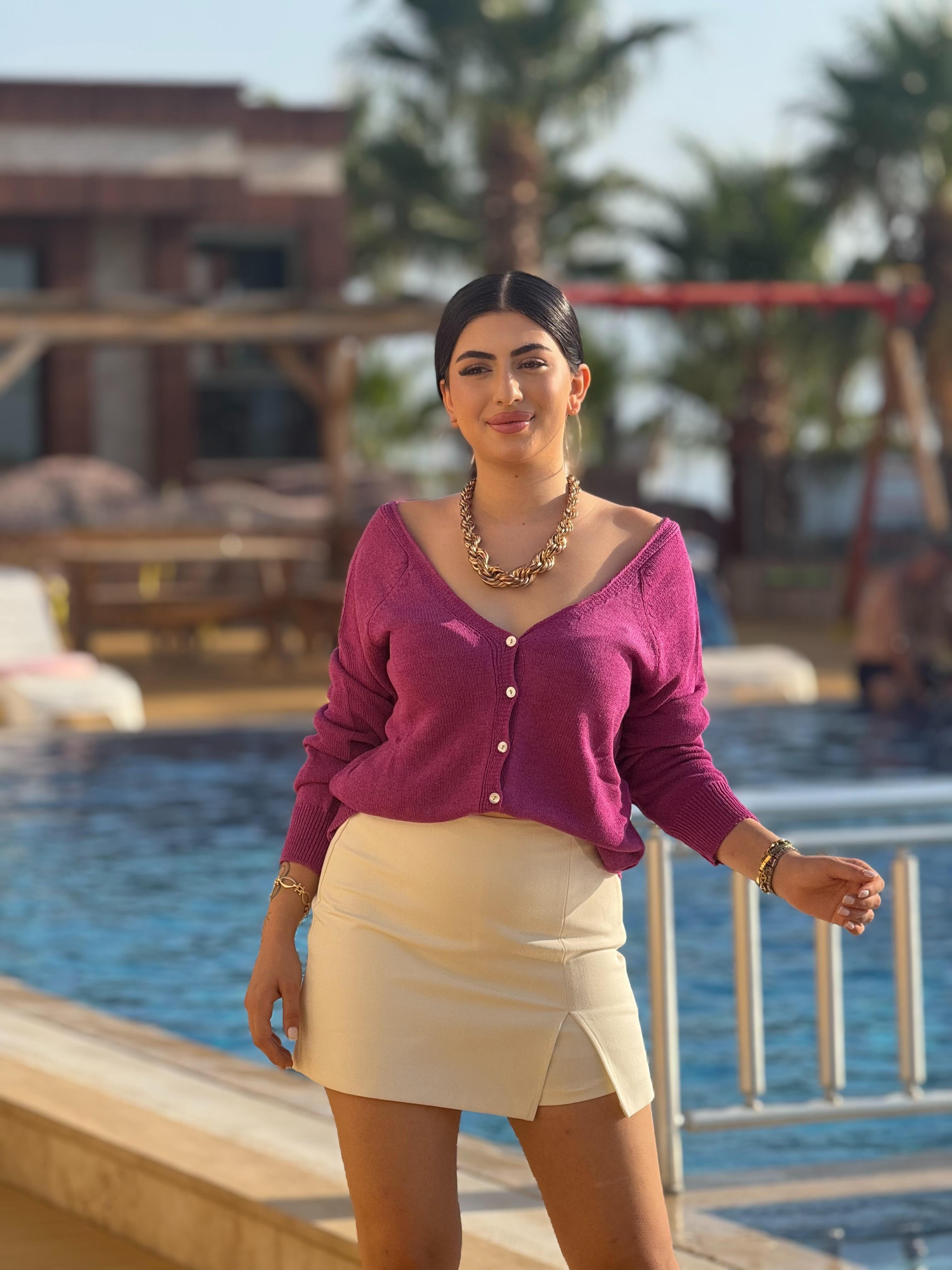 V Yaka Çift Düğmeli Hırka Ahududu