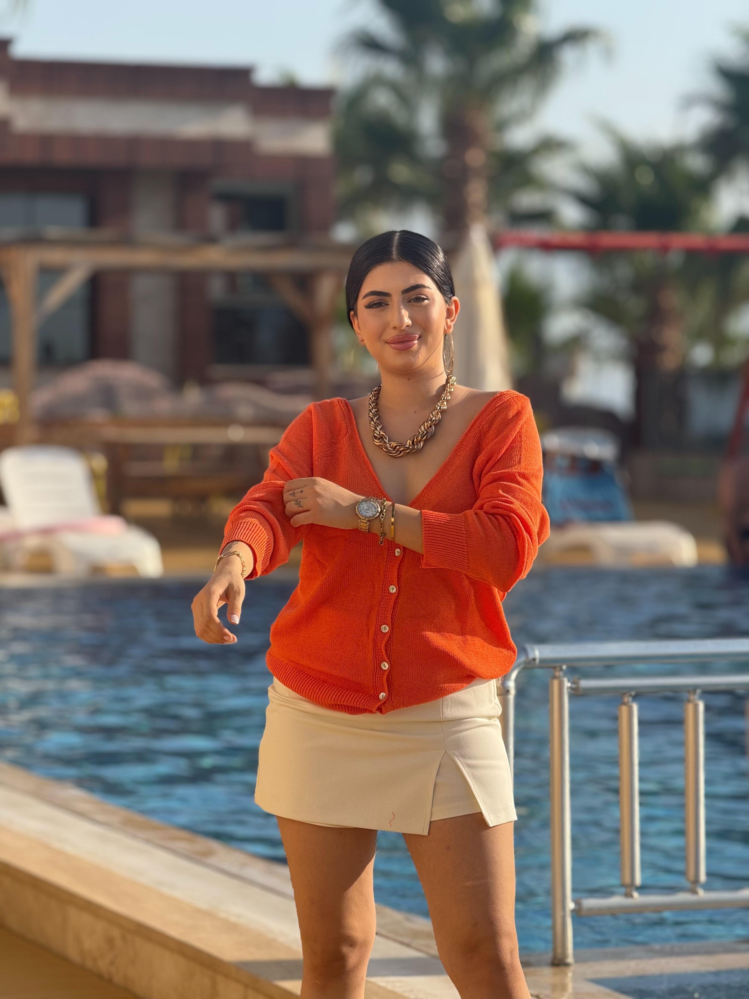V Yaka Çift Düğmeli Hırka Oranj