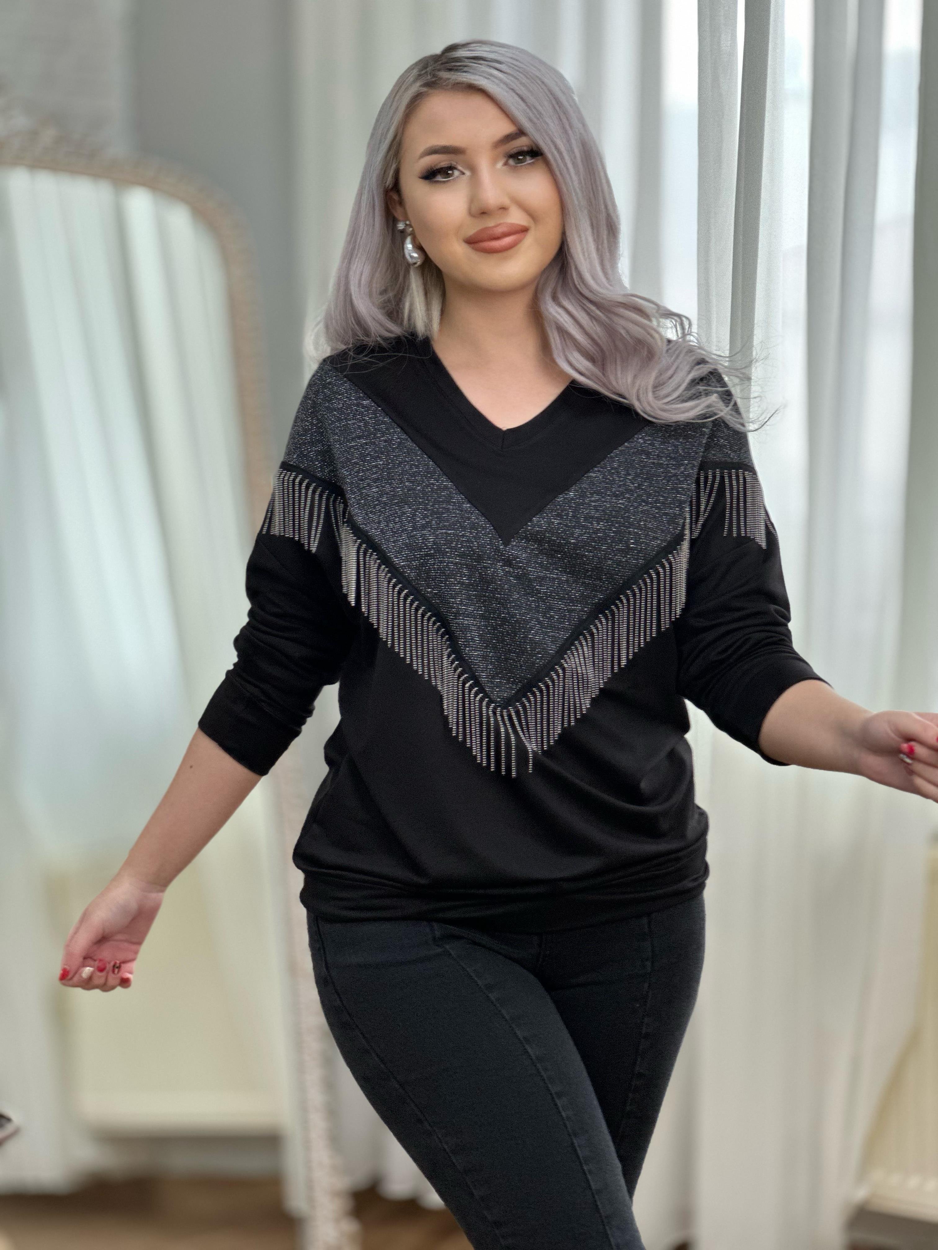 V Yaka Püskül Detaylı Sweat 
