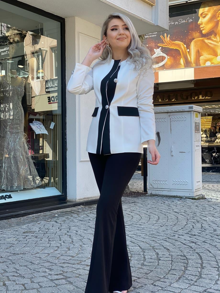 Yakasız Şerit Detaylı Blazer Ceket