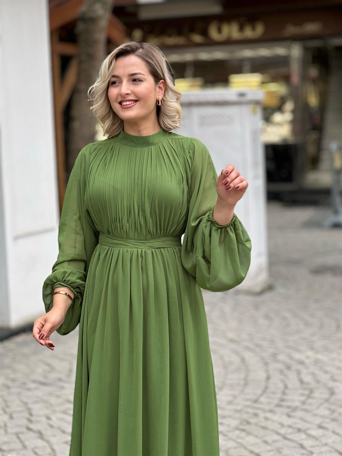 Yeşil Bel Drapeli Şifon Elbise