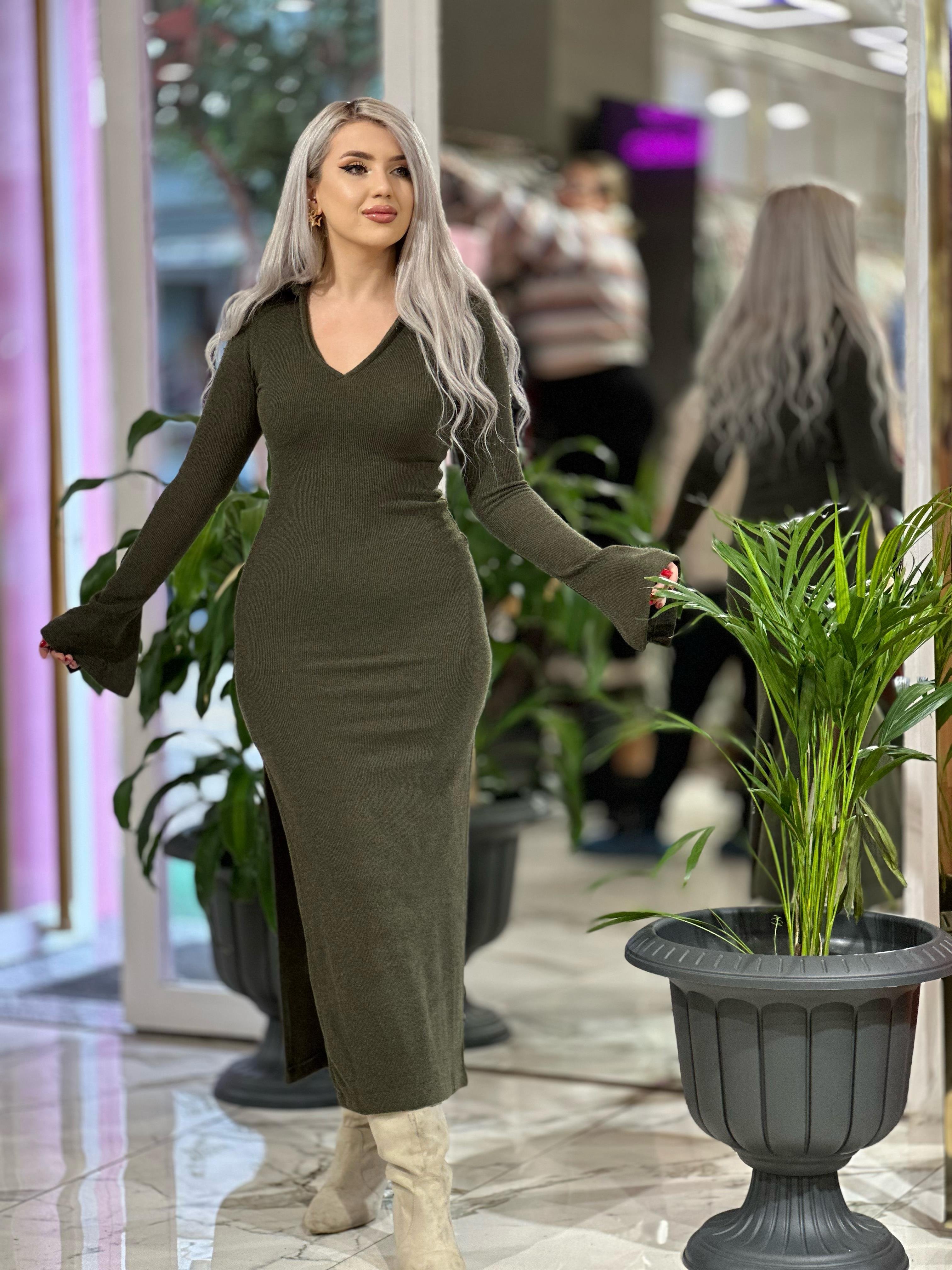 Yeşil V Yaka Triko Elbise 