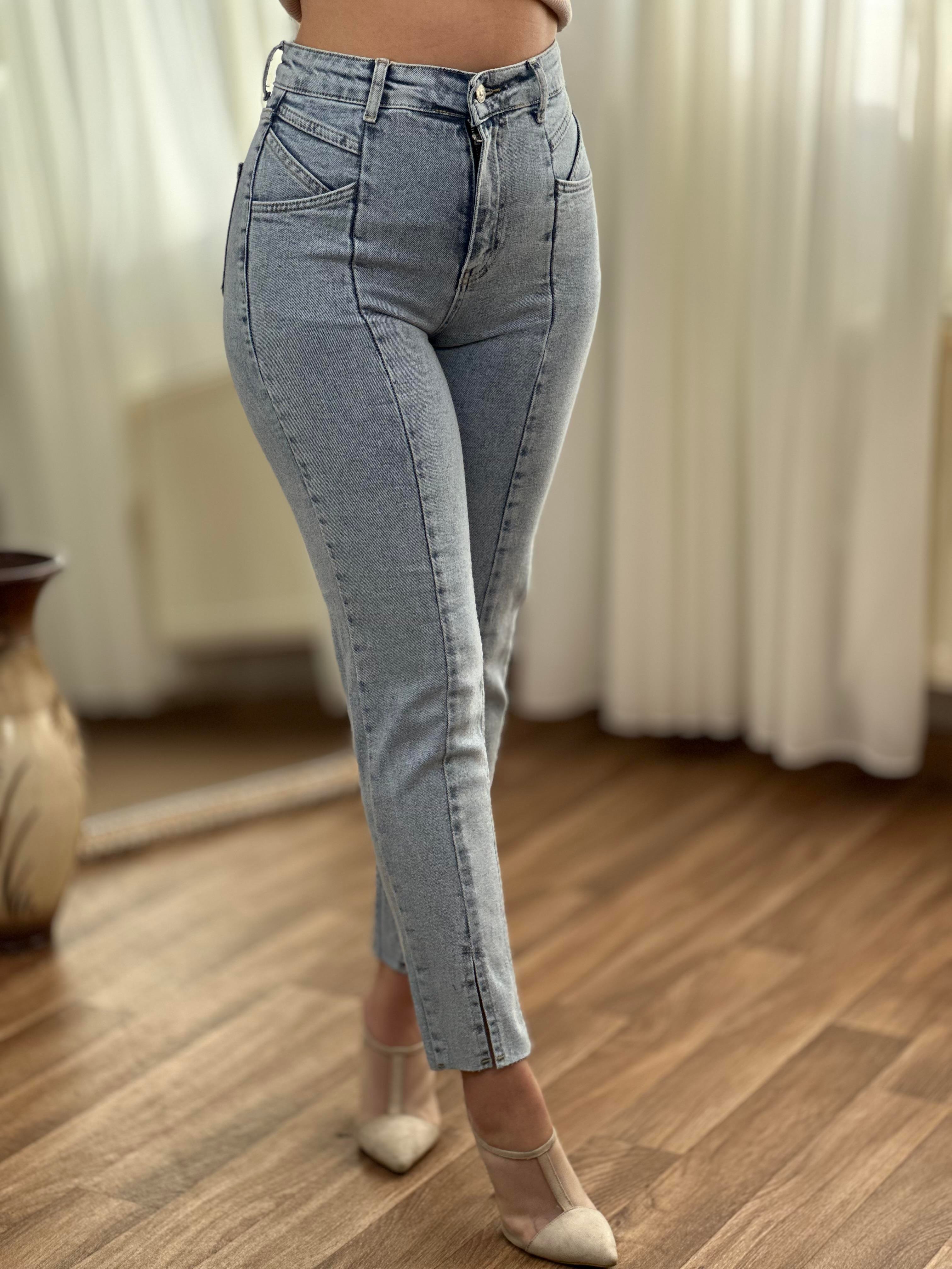 Yüksek Bel Dilvin Paça Detaylı Mom Jean