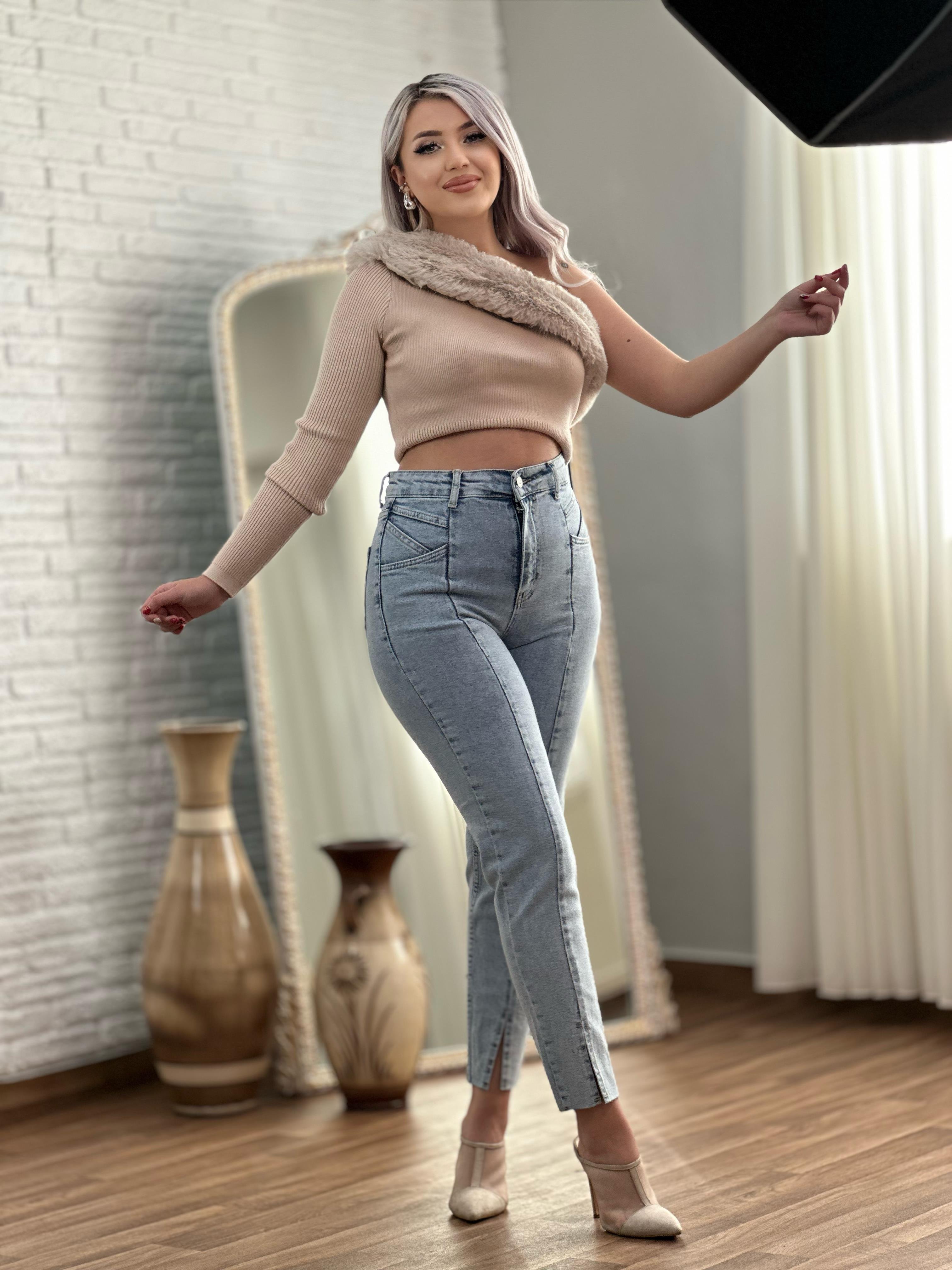Yüksek Bel Dilvin Paça Detaylı Mom Jean