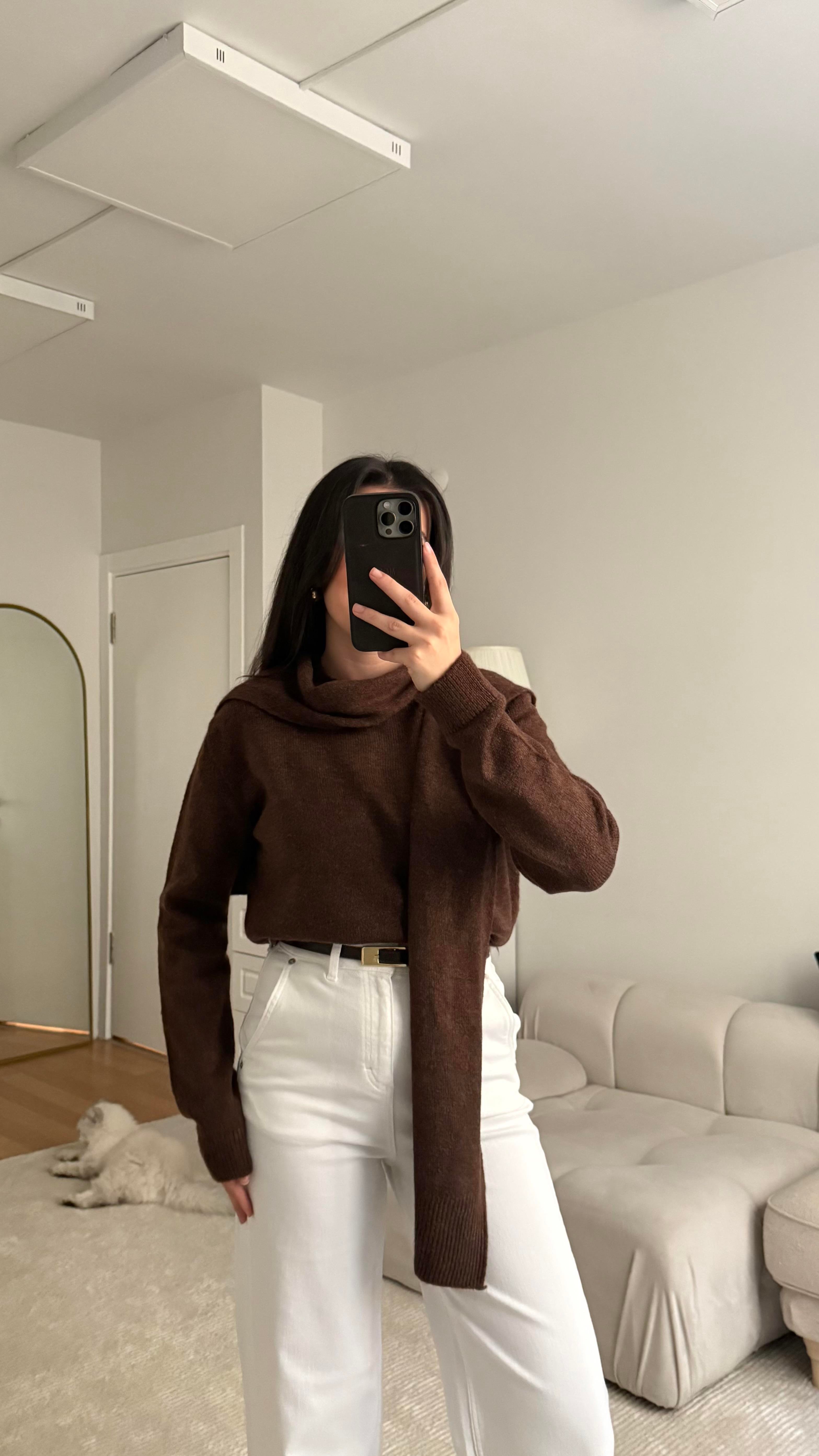 Acı Kahve Omuzdan Kol Bağlamalı Basıc Kazak