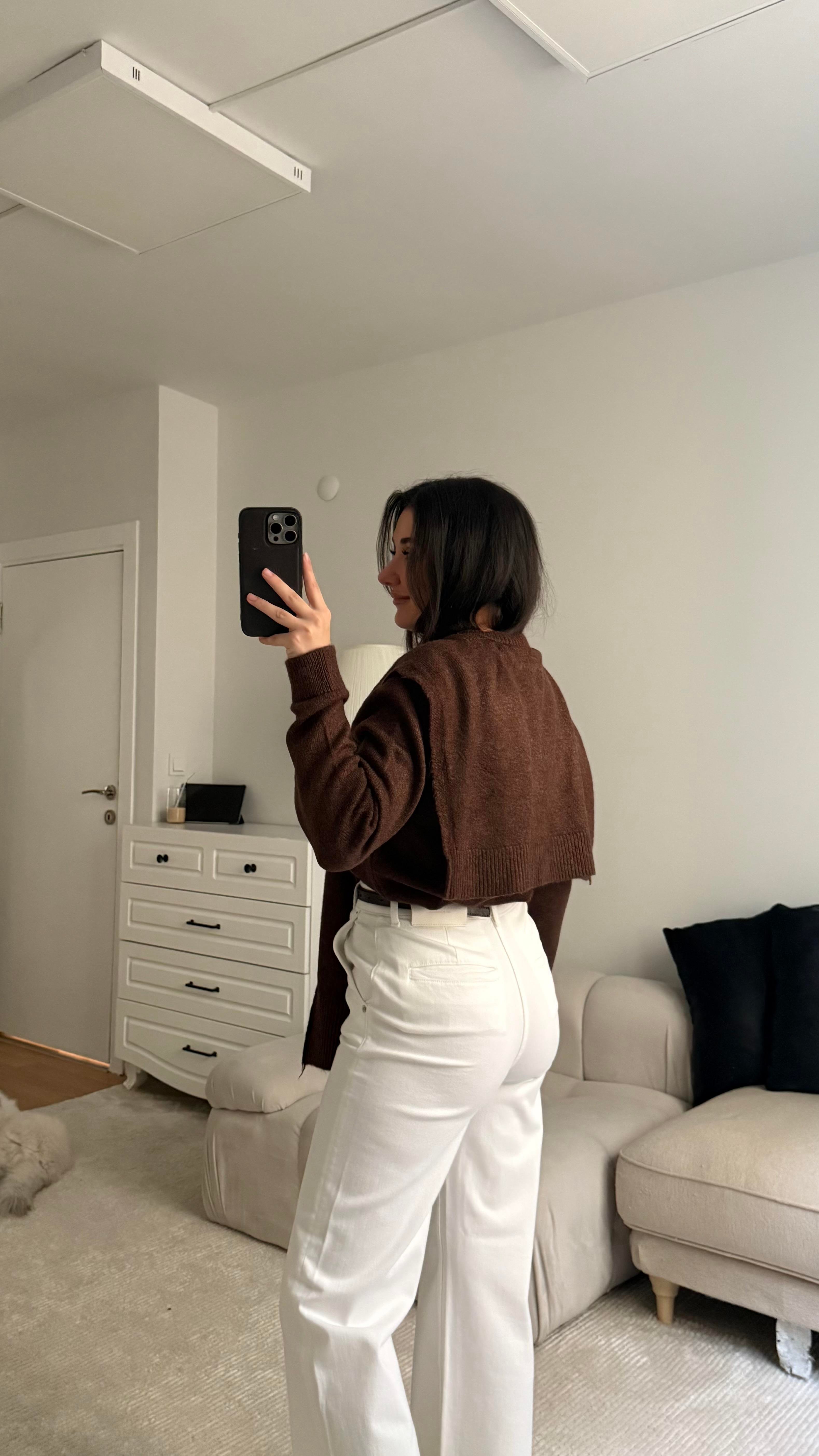 Acı Kahve Omuzdan Kol Bağlamalı Basıc Kazak