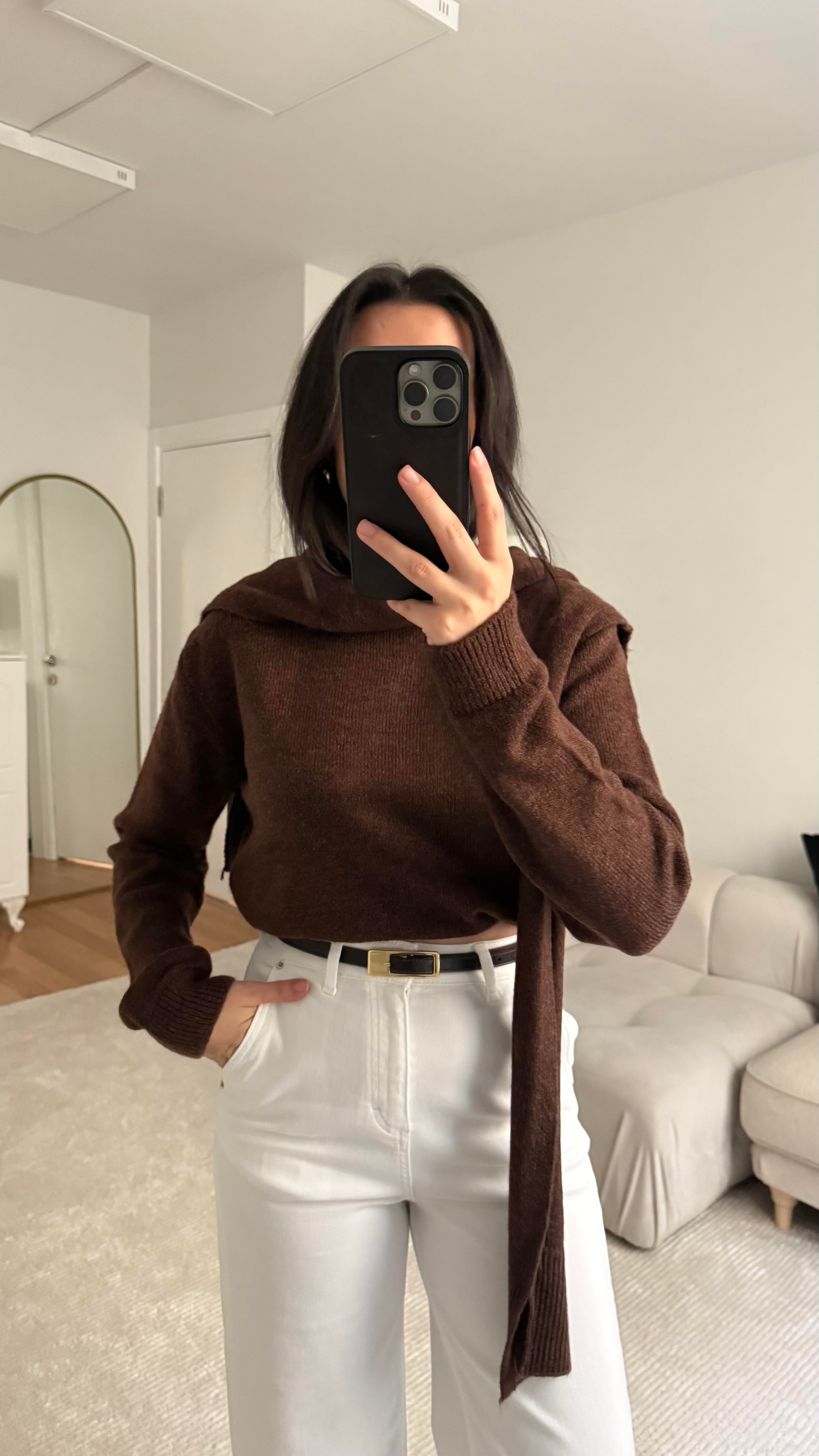 Acı Kahve Omuzdan Kol Bağlamalı Basıc Kazak