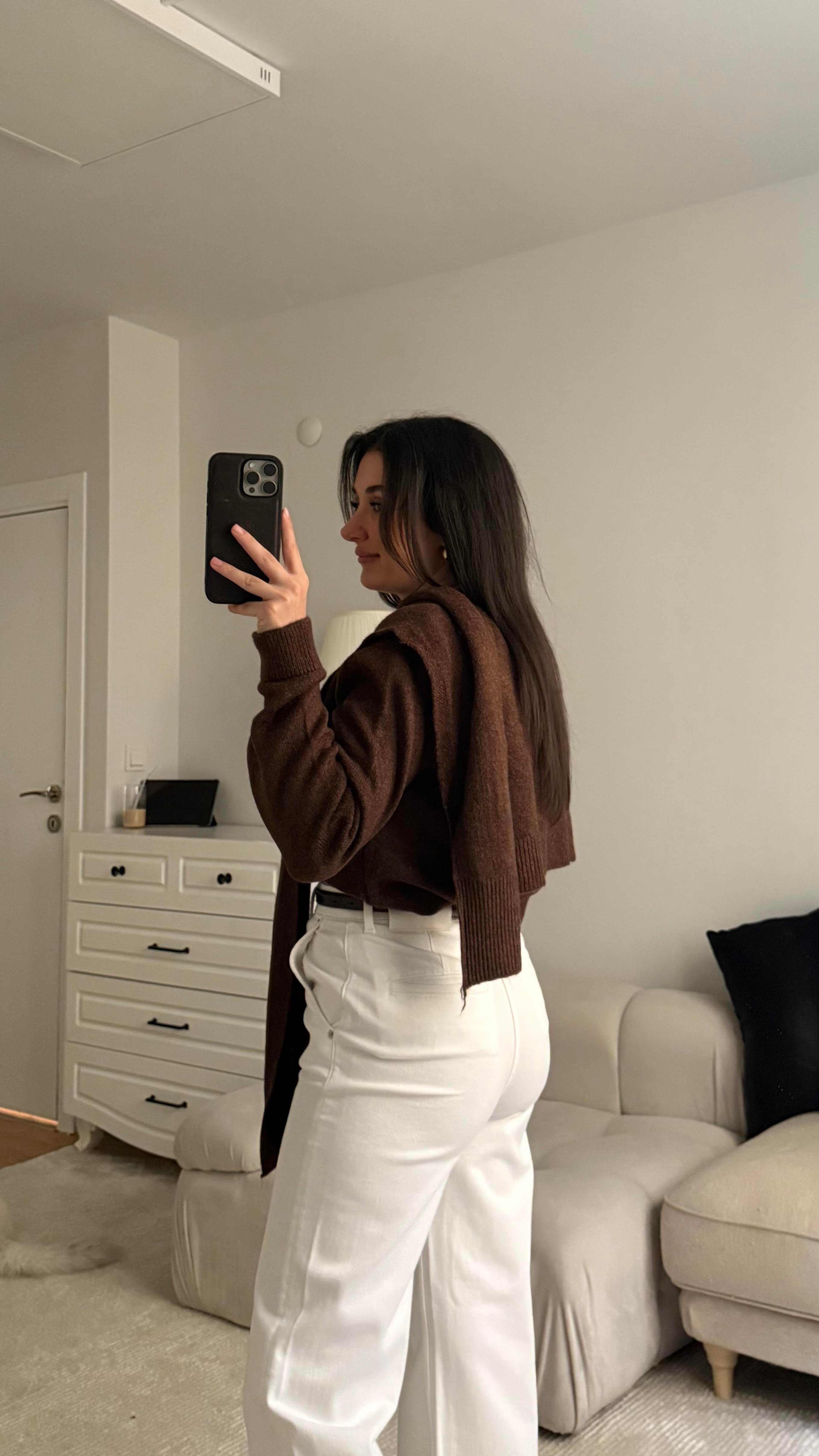 Acı Kahve Omuzdan Kol Bağlamalı Basıc Kazak