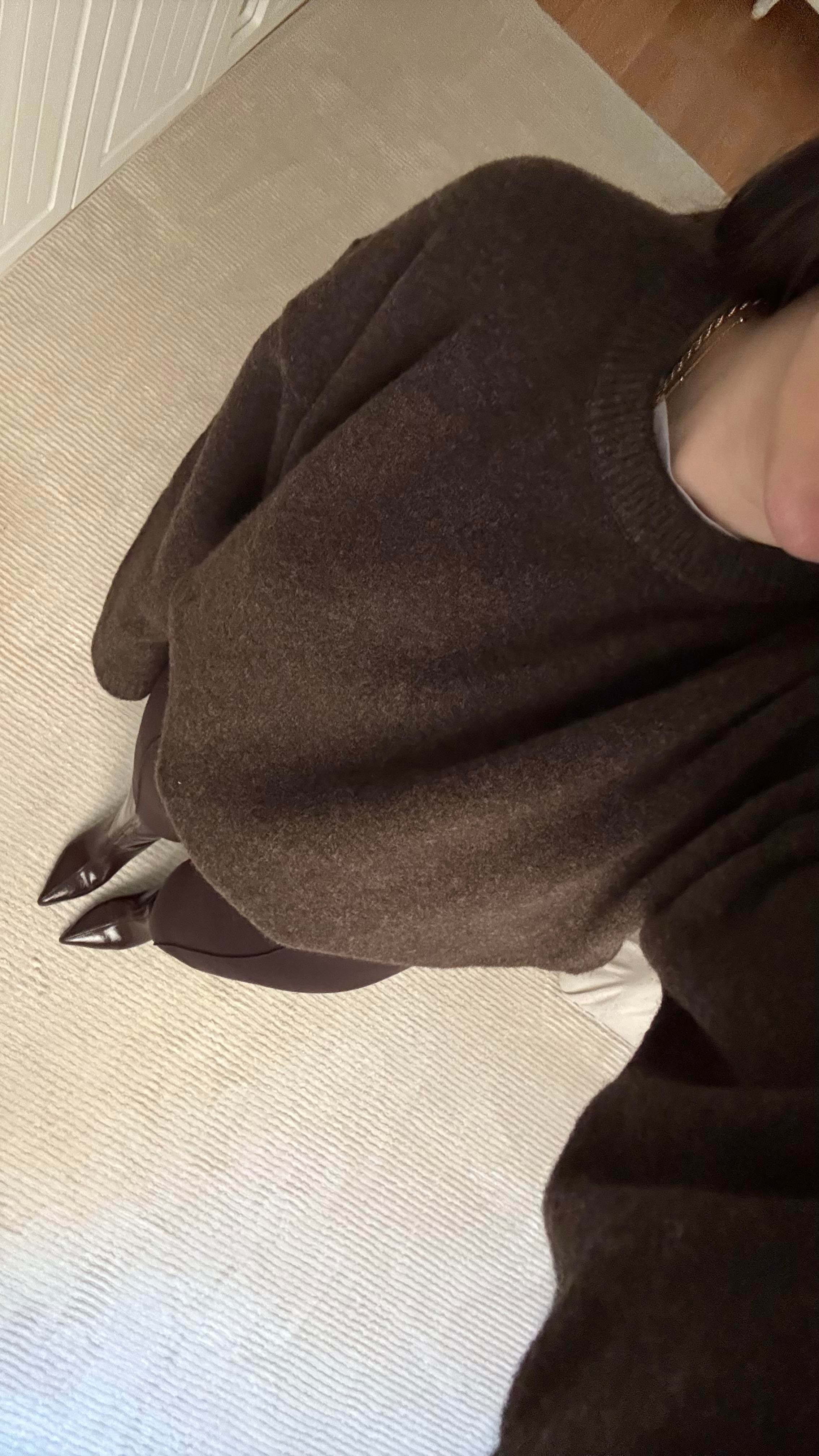 Acı Kahve Oversize İspanyol Kol Triko Kazak