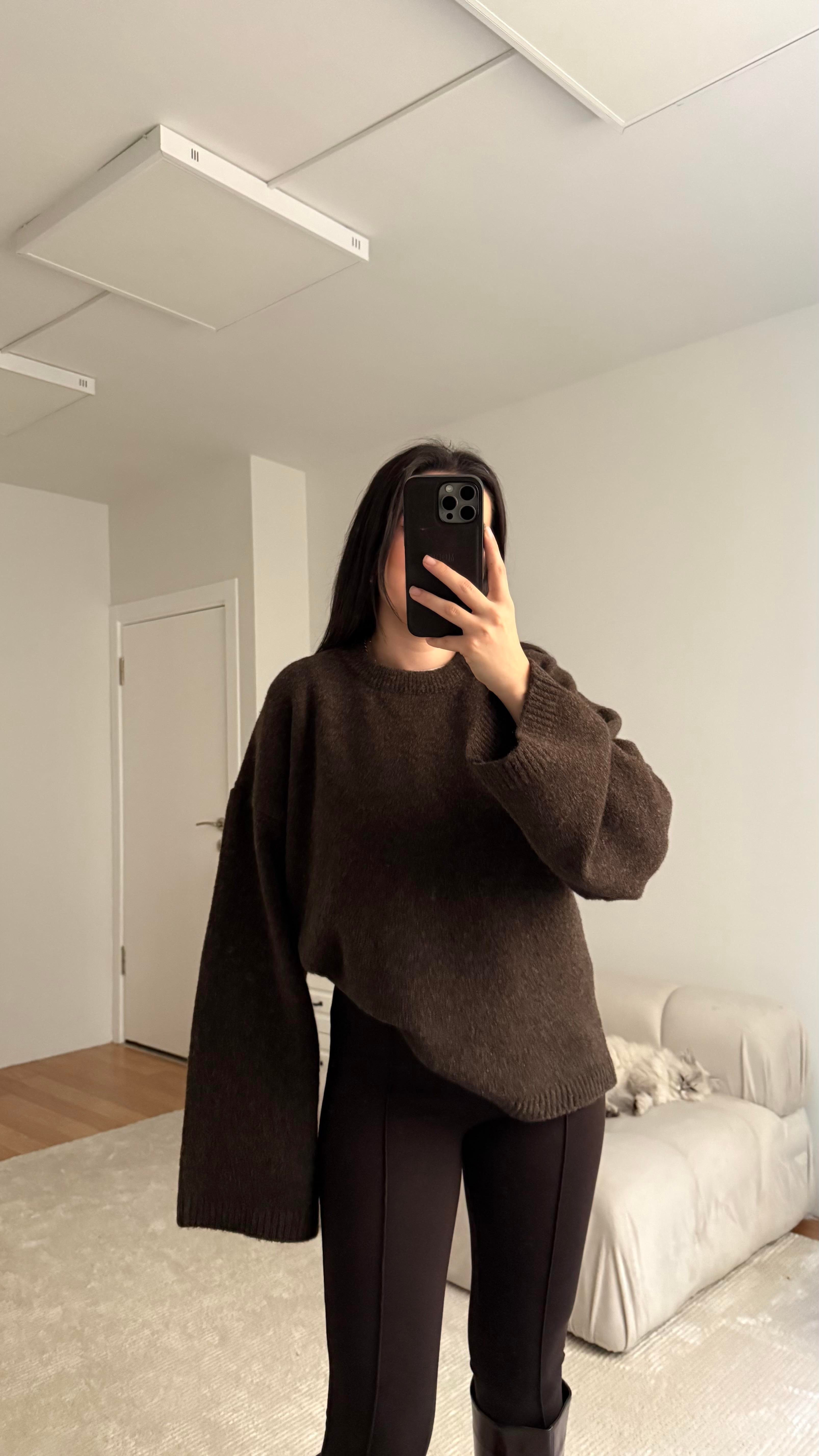 Acı Kahve Oversize İspanyol Kol Triko Kazak