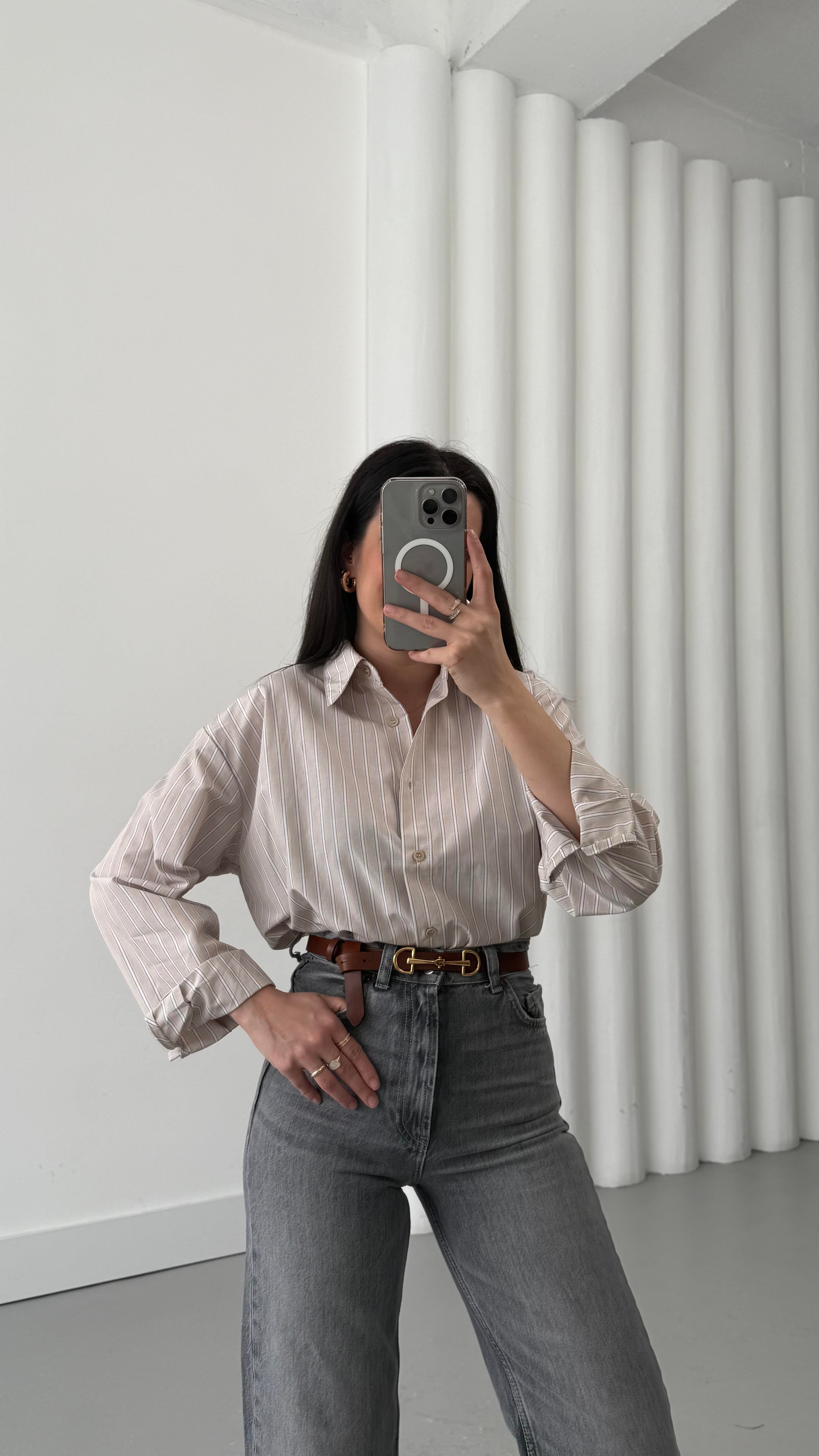 Açık Vizon Gri Çizgili Basıc Gömlek