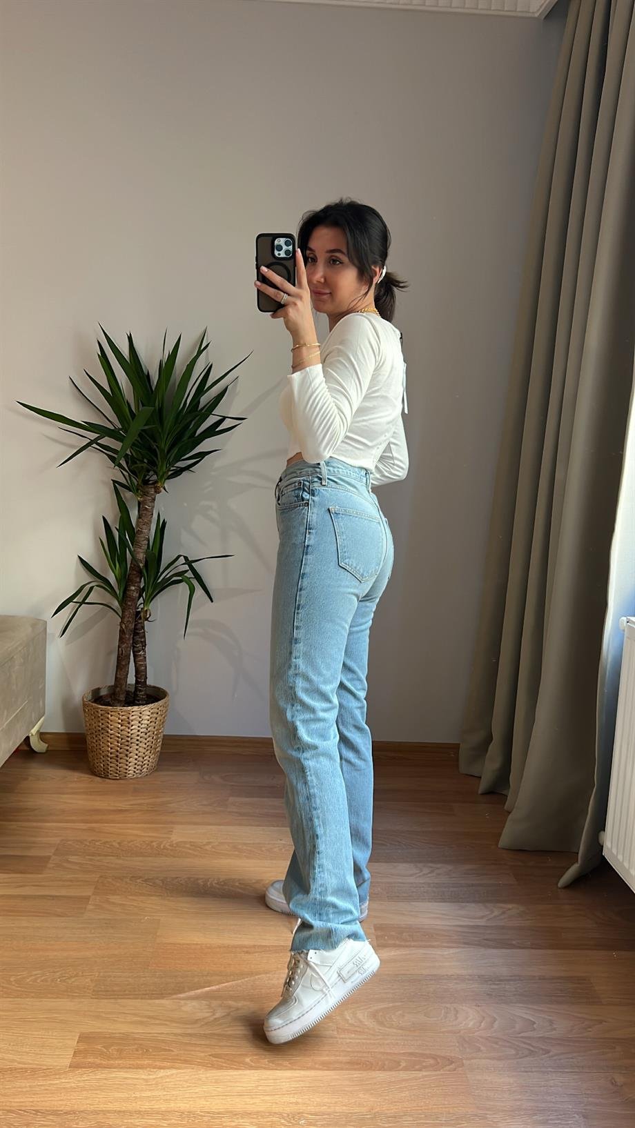 AGOL CINDY STRAIGHT JEAN