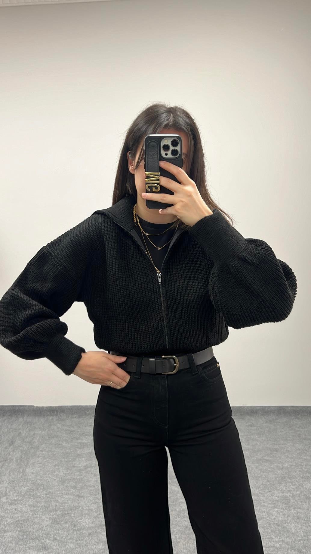 ALES SİYAH SELANİK ÖRME HIRKA