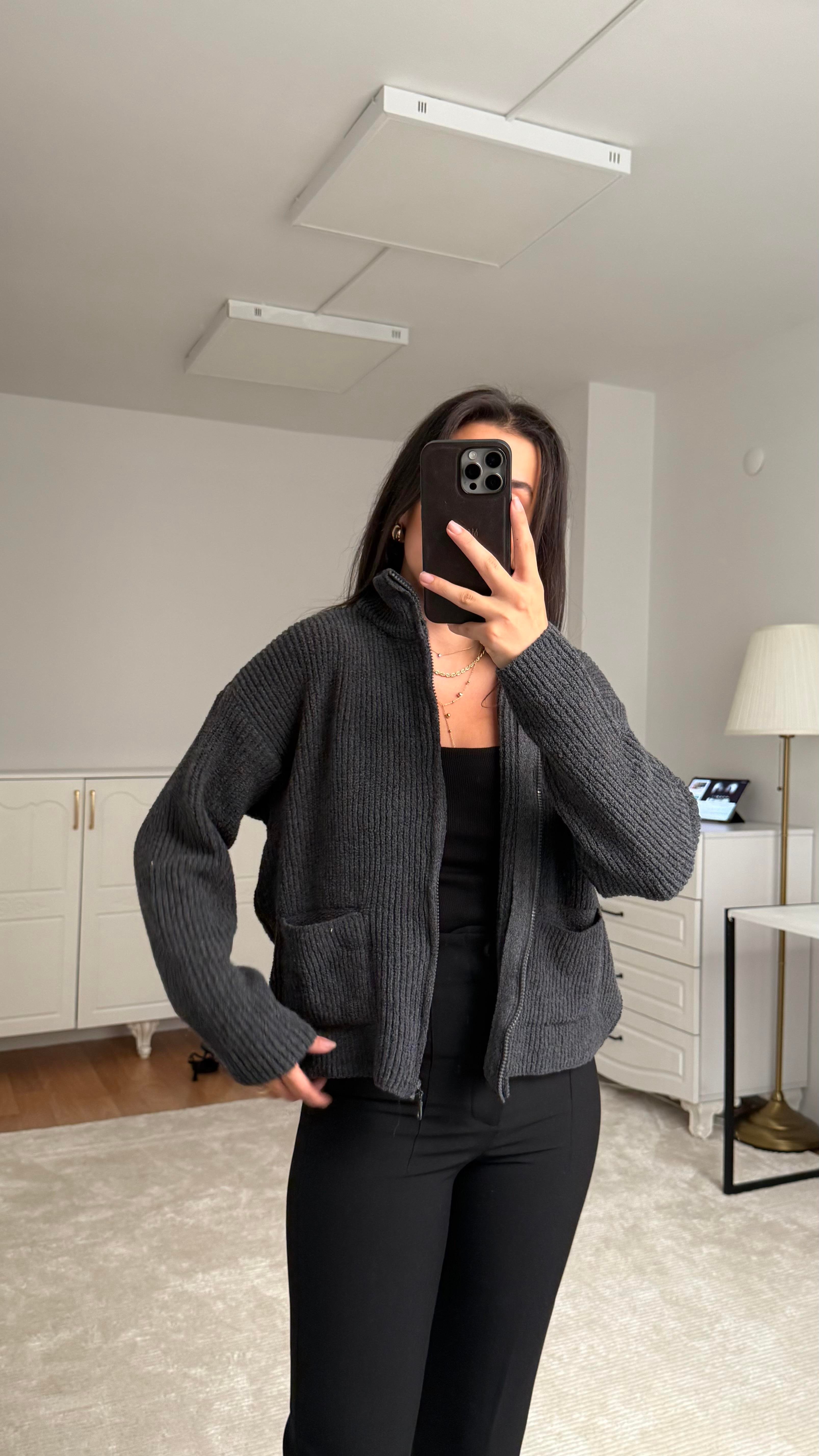 Antrasit Oversize cepli örme hırka