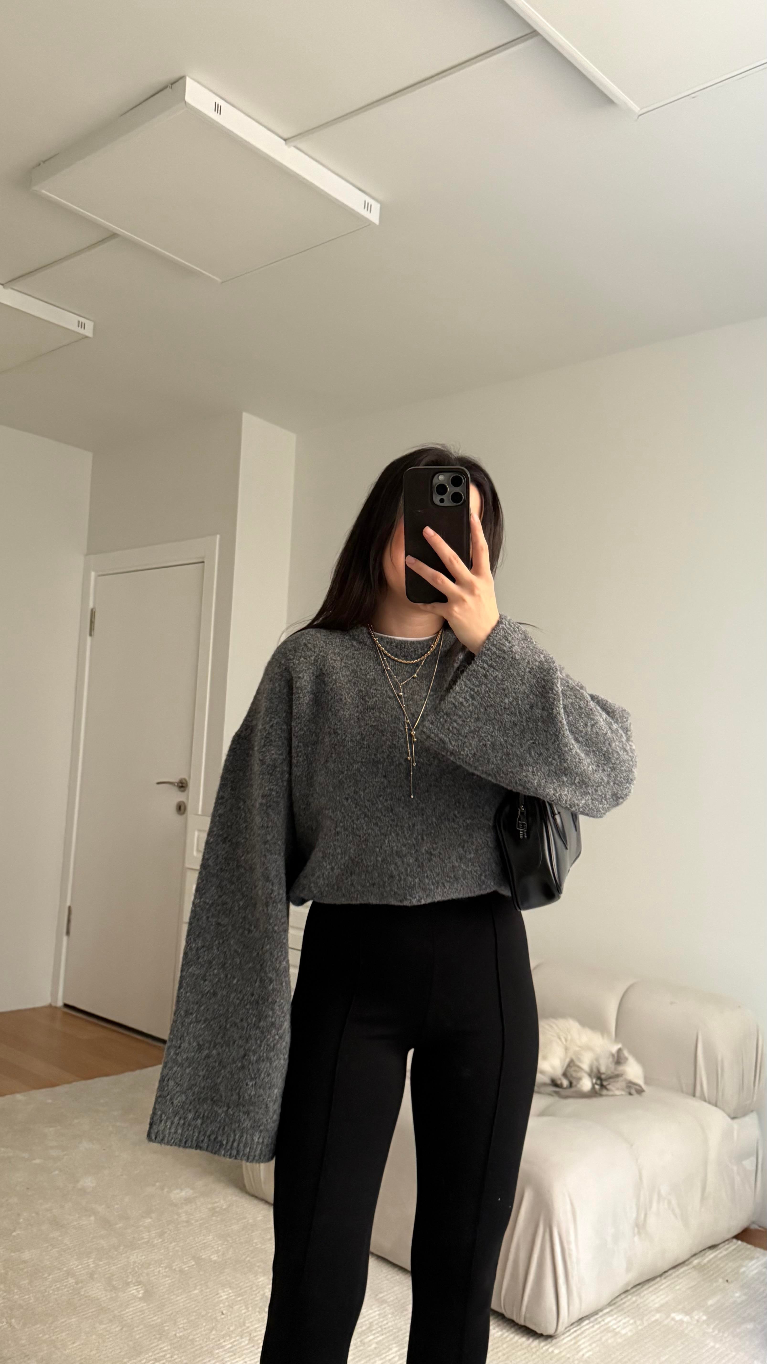 Antrasit Oversize İspanyol Kol Triko Kazak