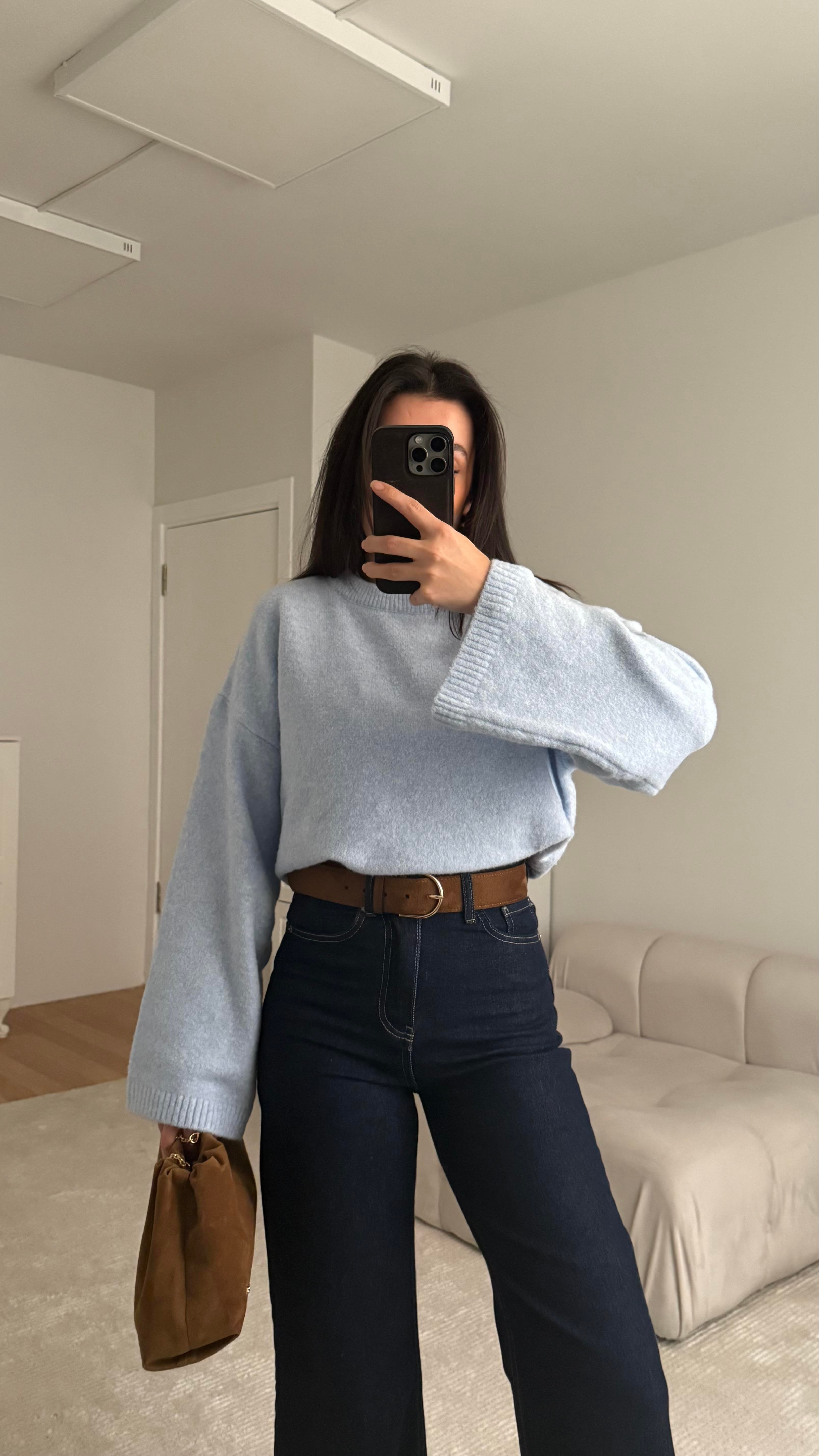 Bebek Mavisi Oversize İspanyol Kol Triko Kazak