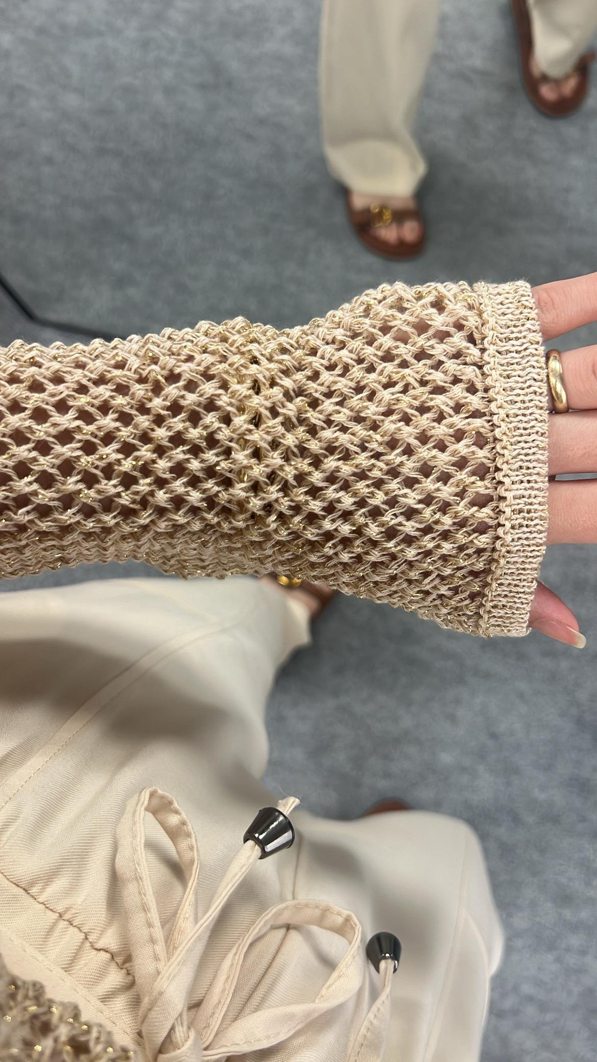 Bej  Ajurlu Simli Triko