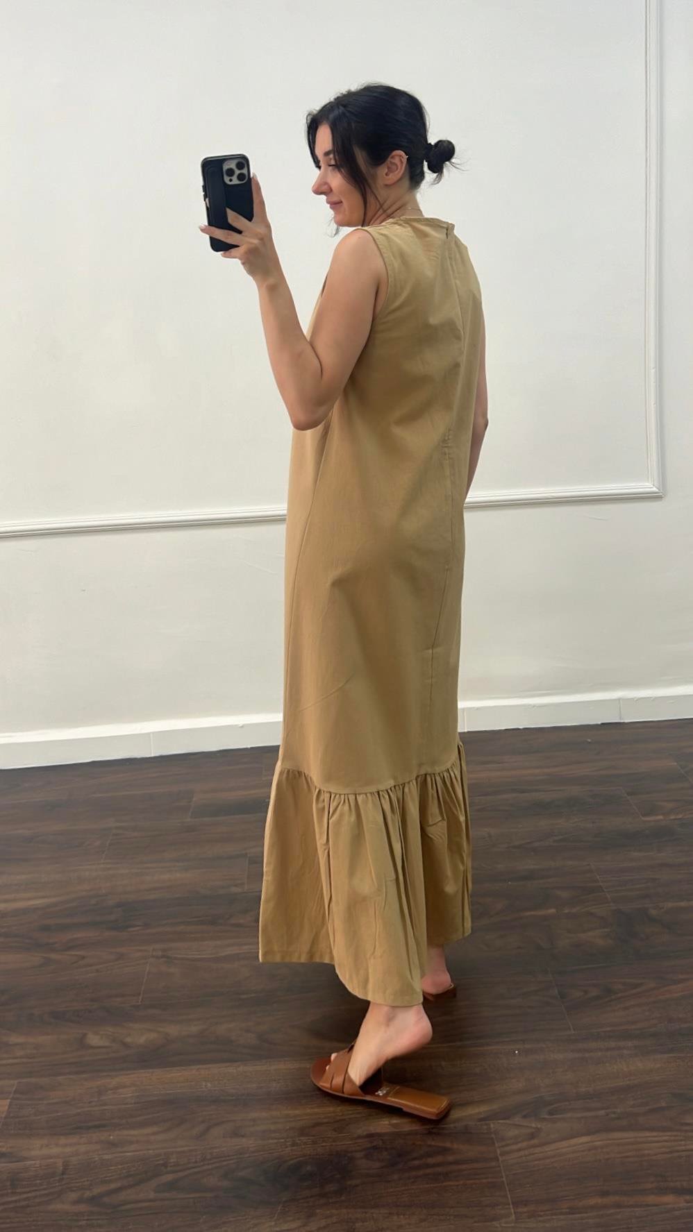 Bej Kolsuz Eteği Fırfırlı Keten Elbise