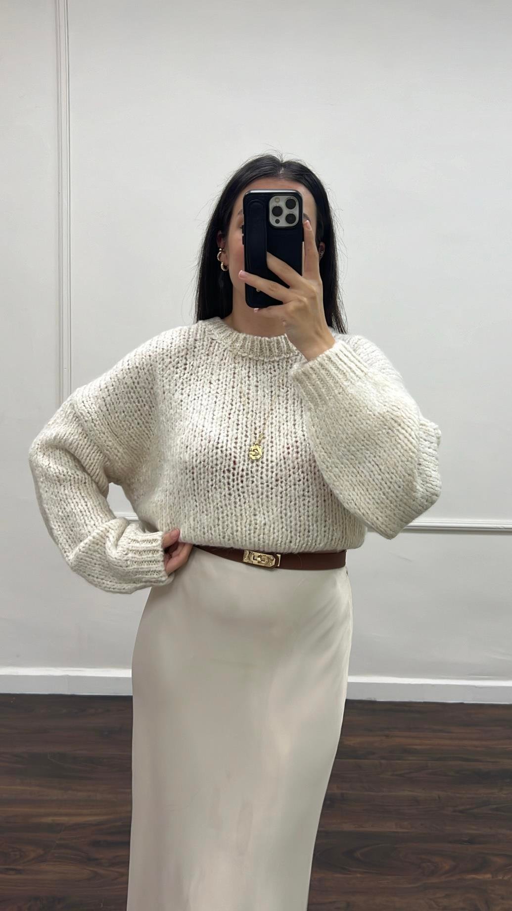 Bej Triko Örme Kazak