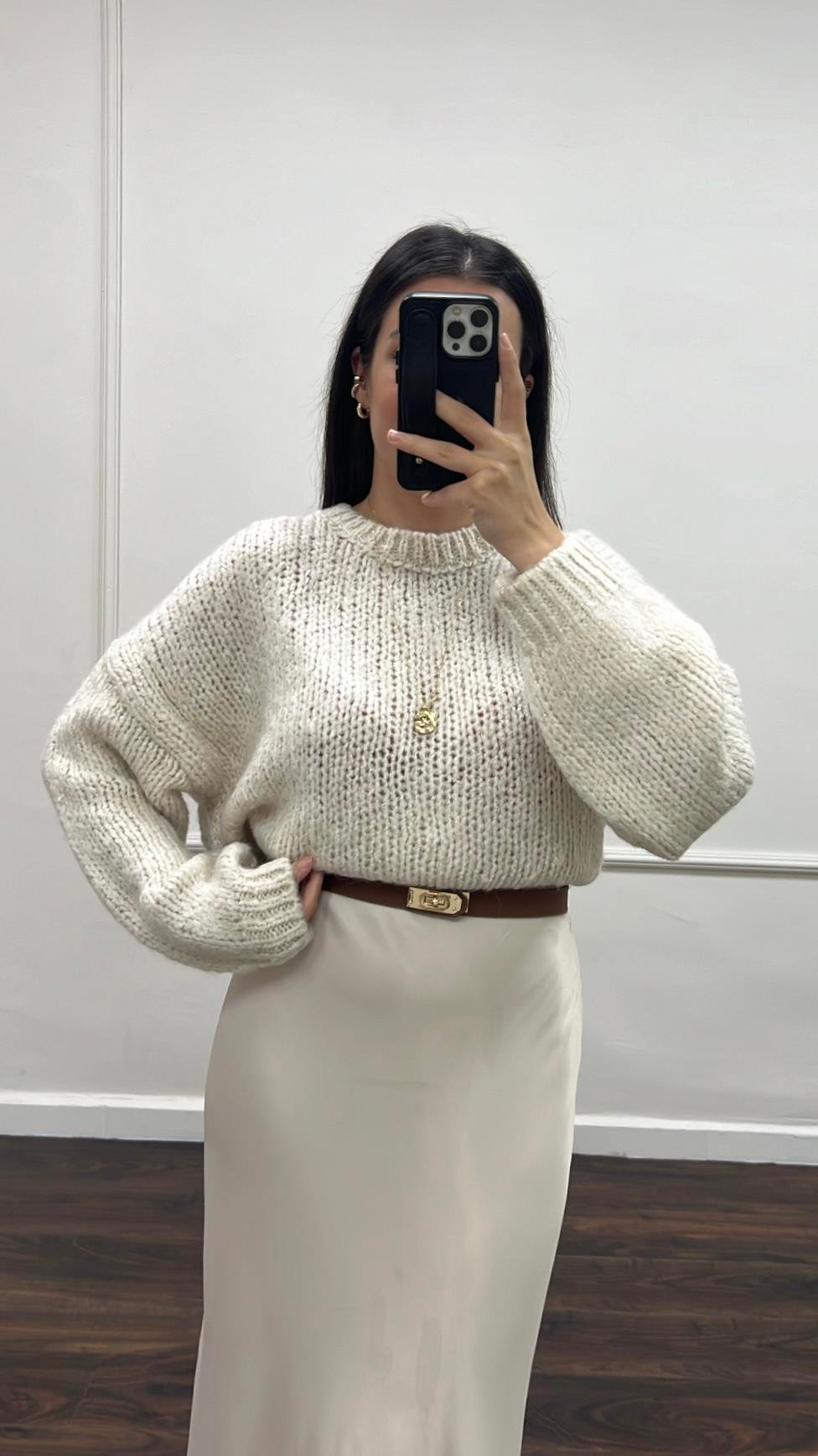 Bej Triko Örme Kazak