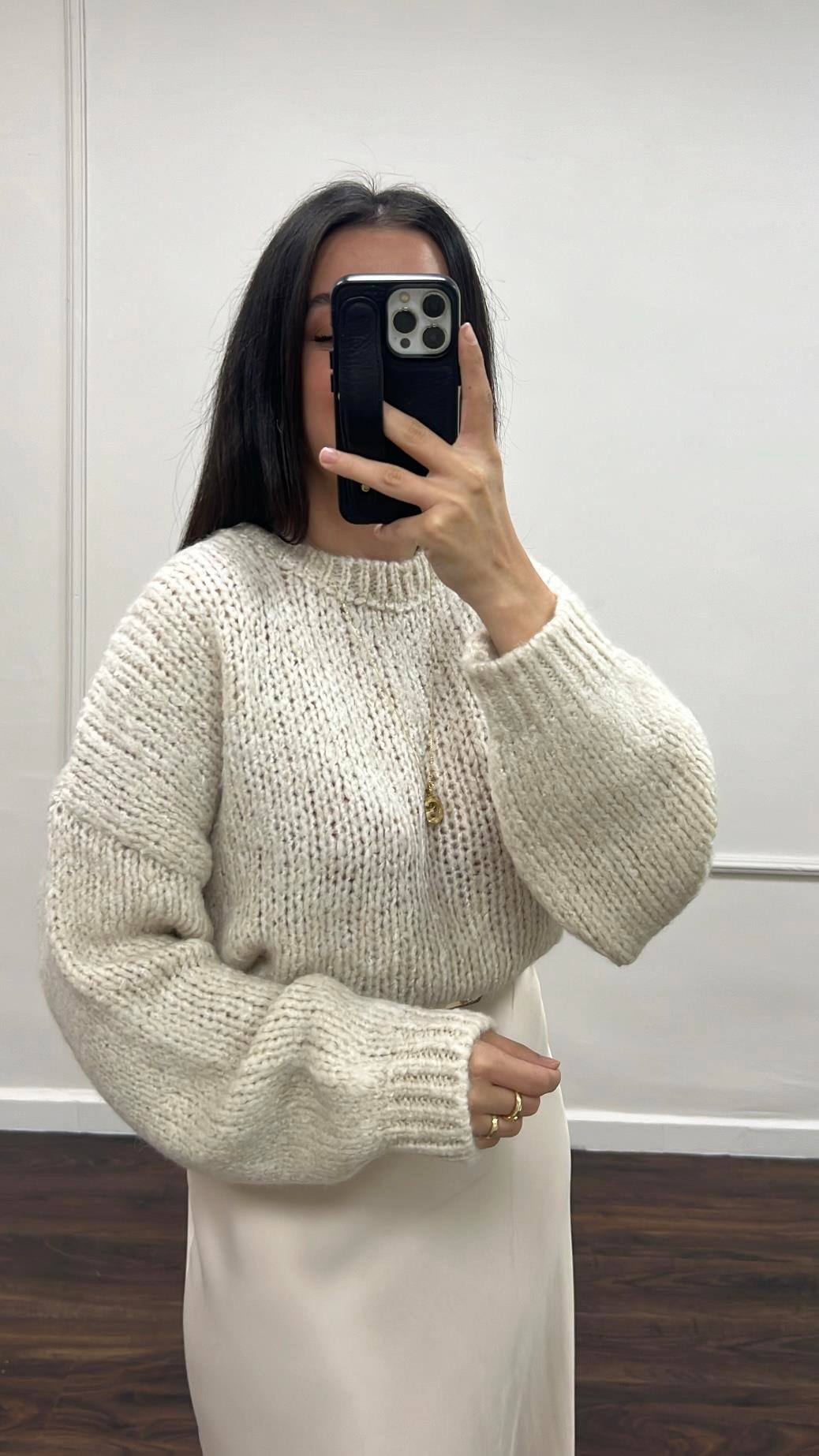 Bej Triko Örme Kazak