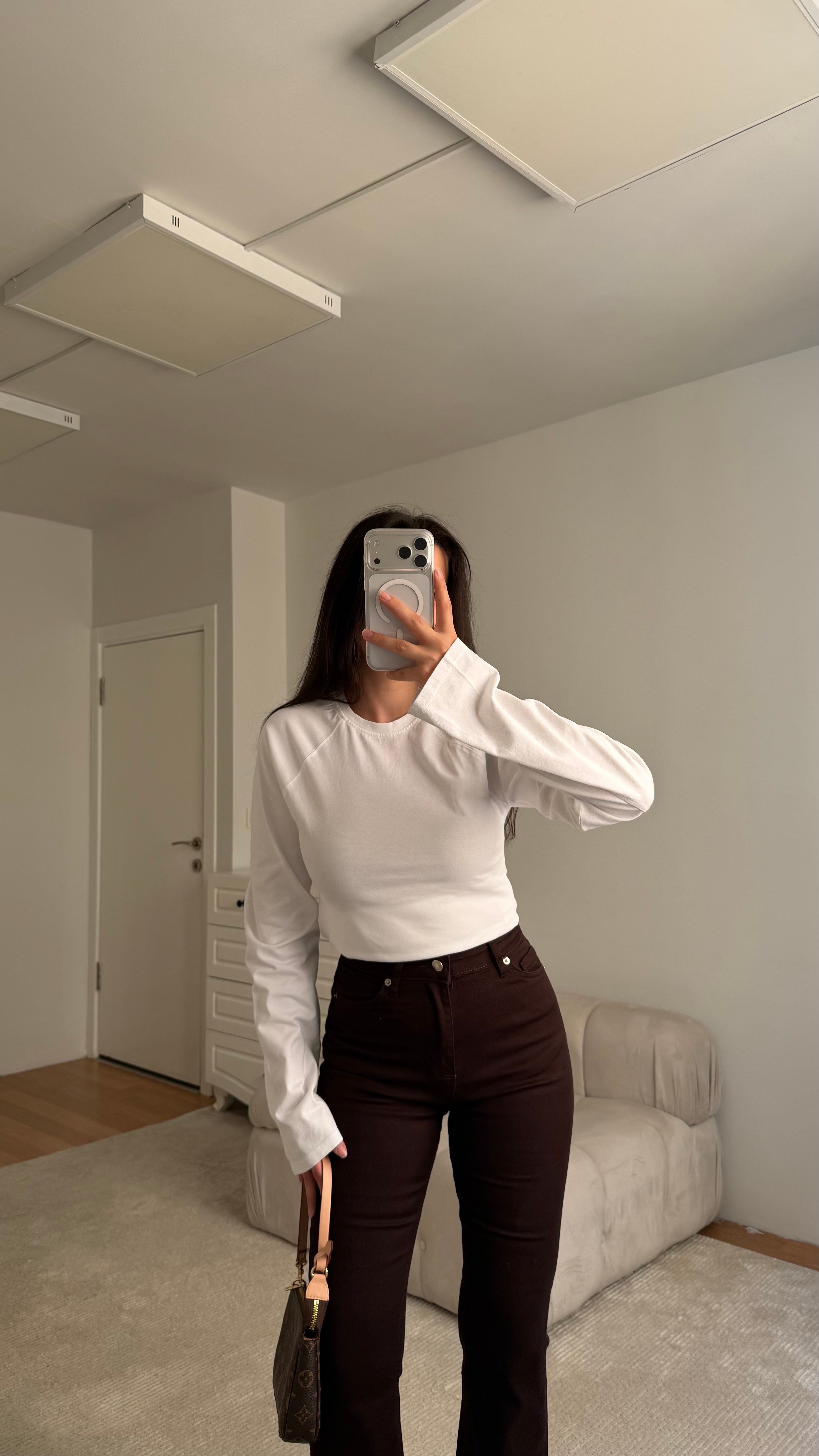 Beyaz Bisiklet Yaka Fermuarlı Dar Kesim Bluz