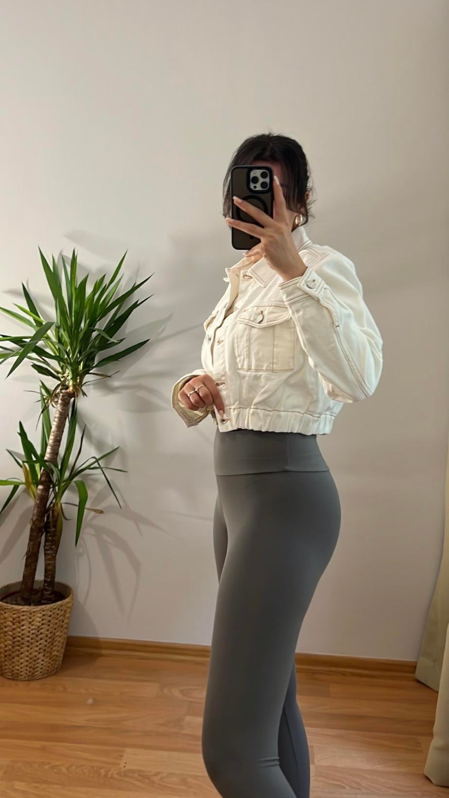 BEYAZ CAMEL DİKİŞ DETAY DENİM CROP CEKET