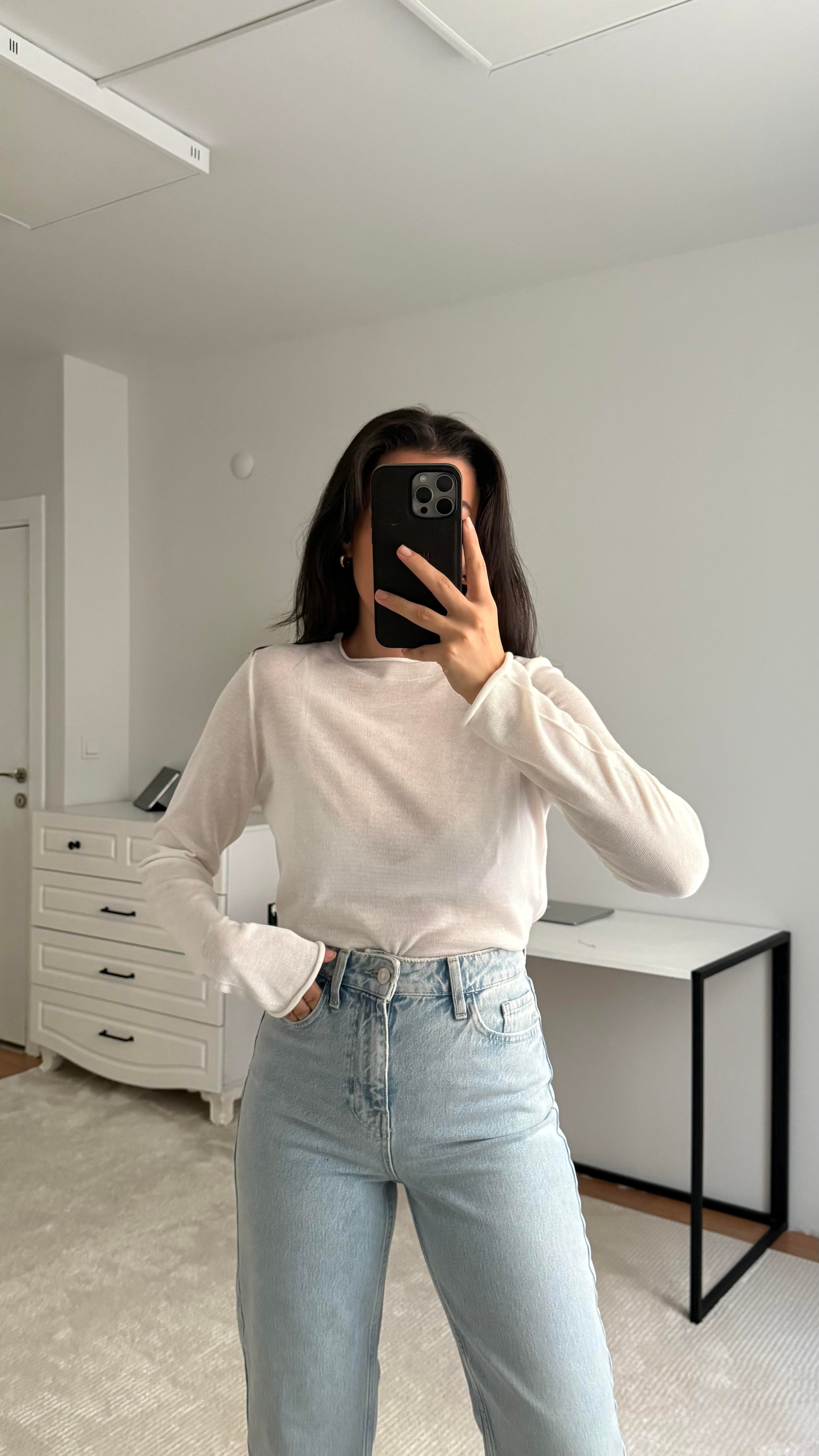 Beyaz Transpatan Triko Örme Bluz