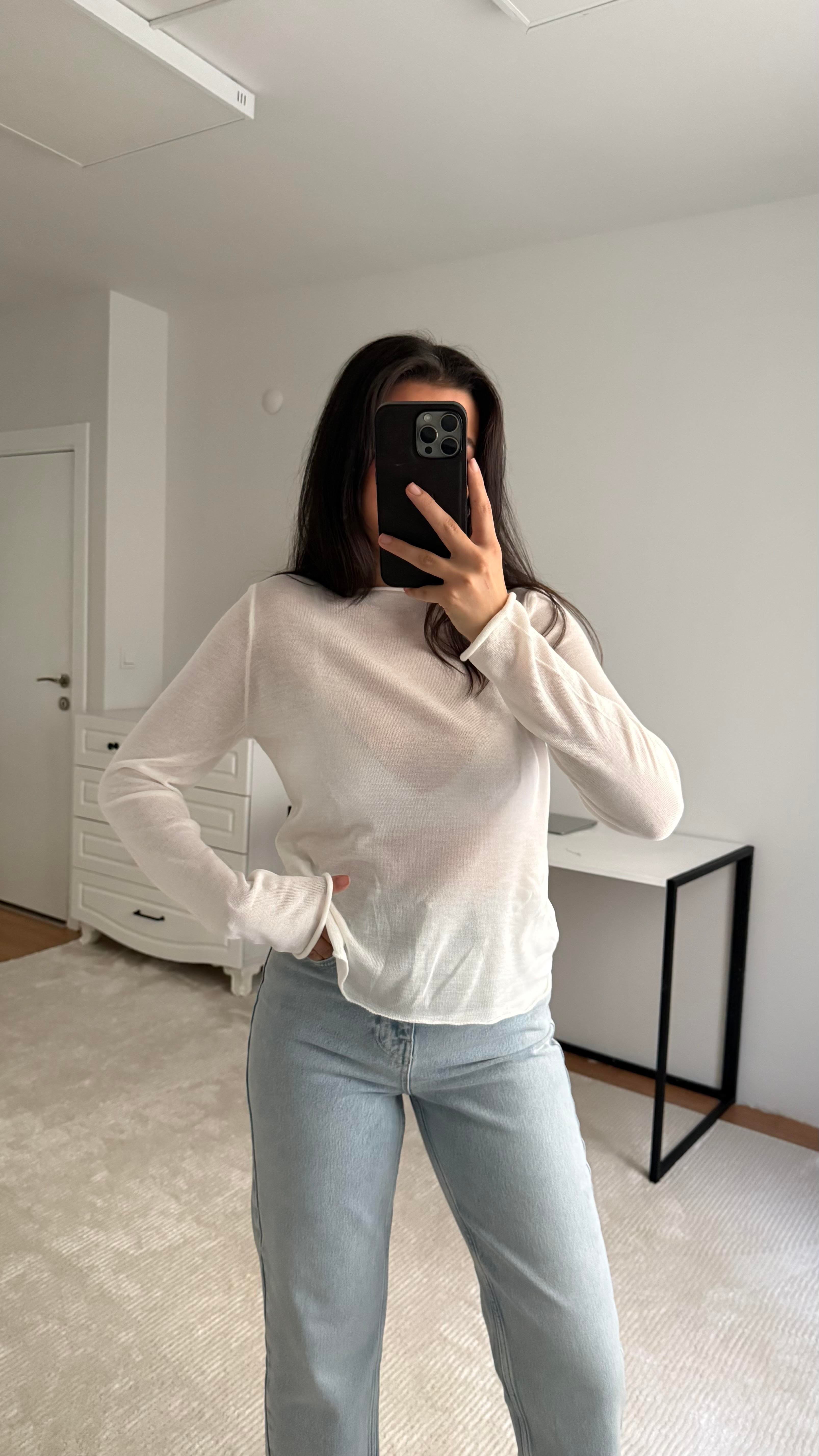 Beyaz Transpatan Triko Örme Bluz