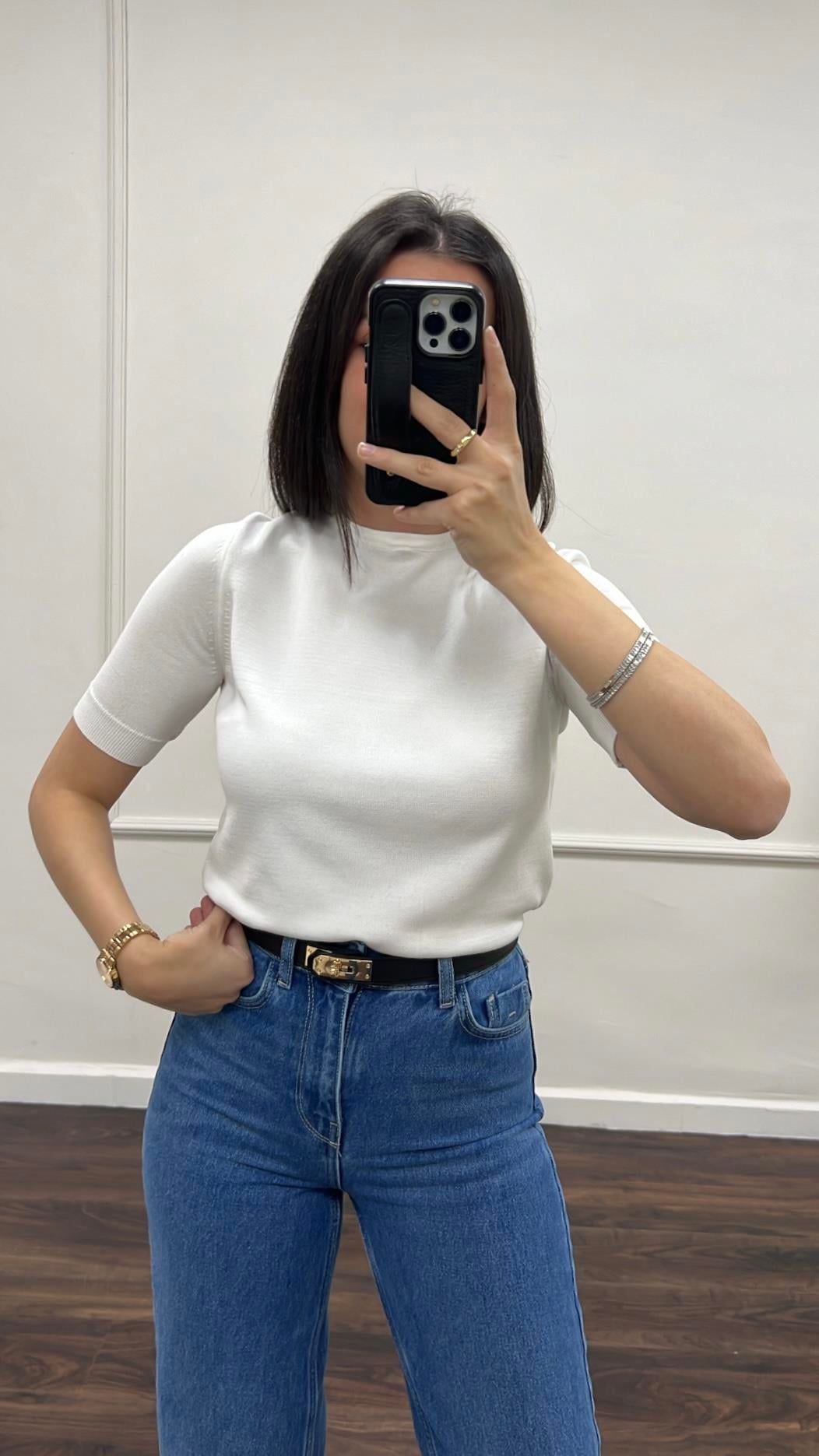 Beyaz Viskon Örme Triko Bluz