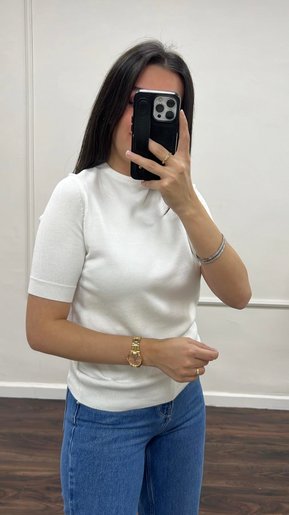 Beyaz Viskon Örme Triko Bluz