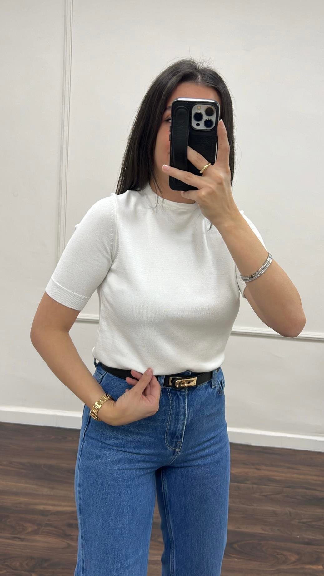 Beyaz Viskon Örme Triko Bluz