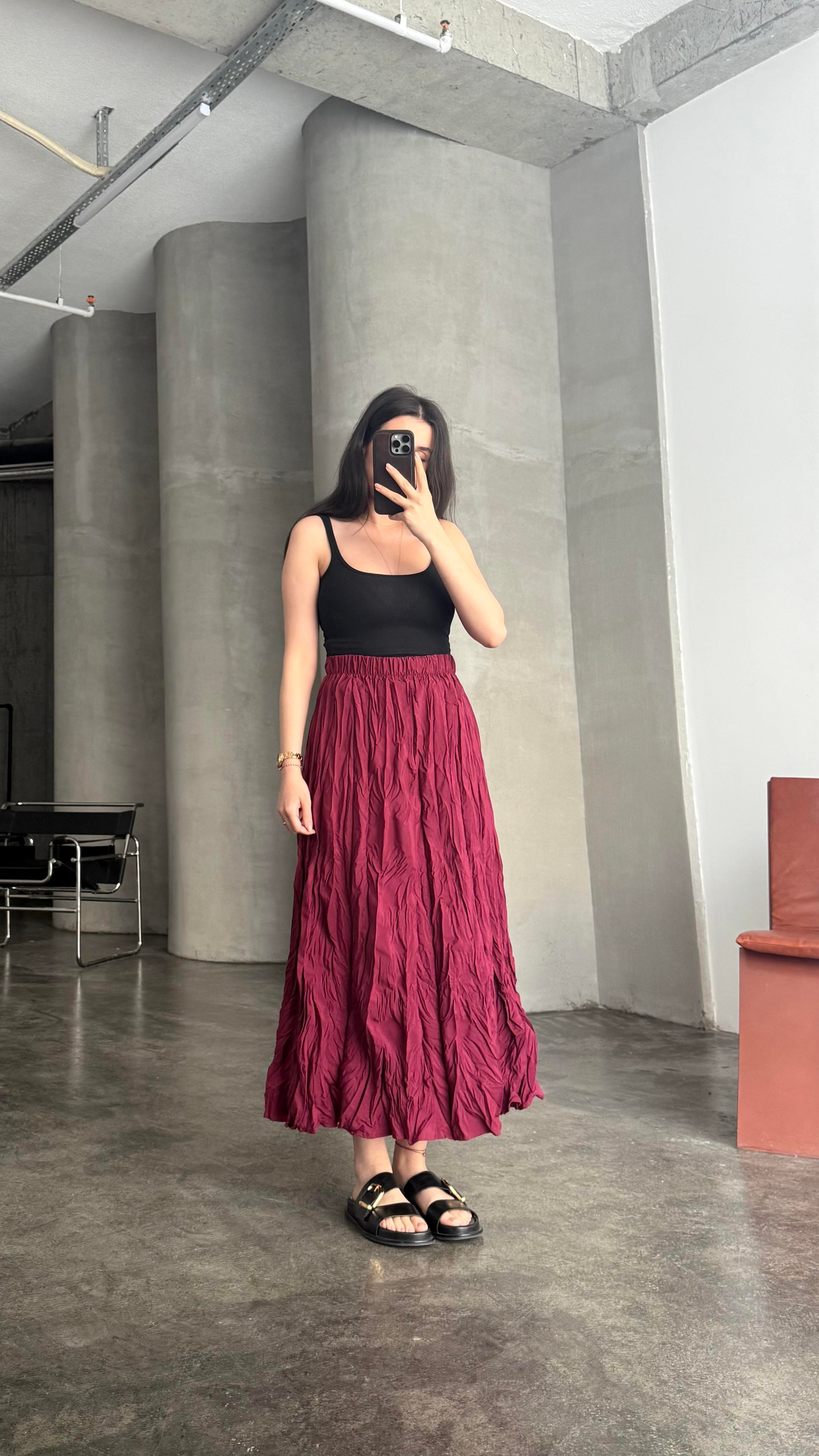 Bordo Crush Kırışık Efektli Midi Etek