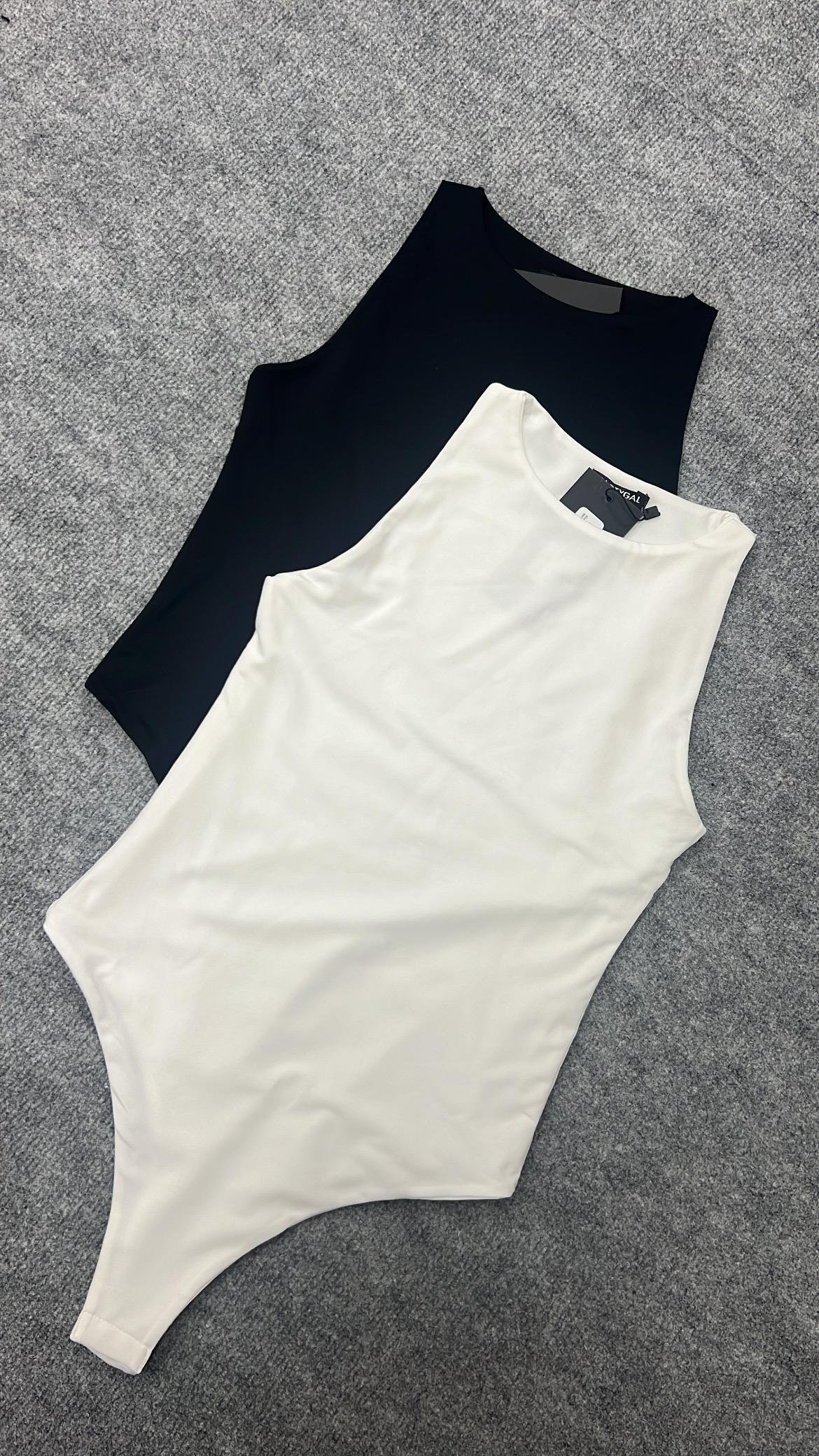 ÇİFT KATLI BEYAZ HALTER YAKA BODYSUIT