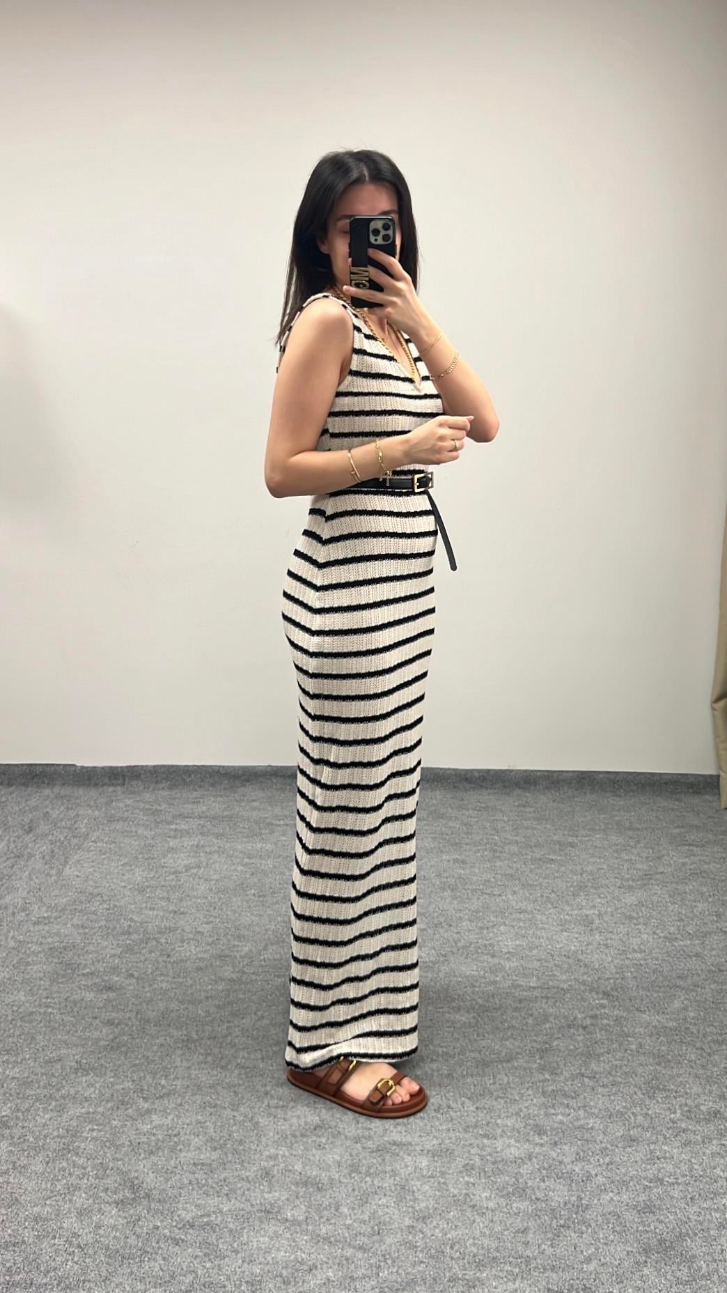 ÇİZGİLİ TRİKO ÖRME ELBİSE