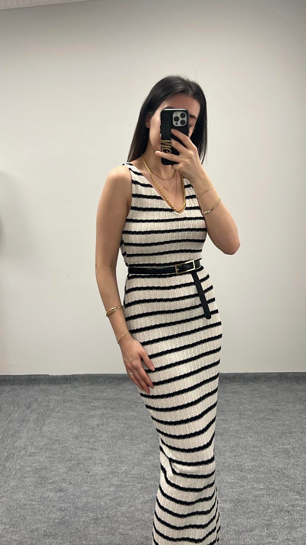 ÇİZGİLİ TRİKO ÖRME ELBİSE