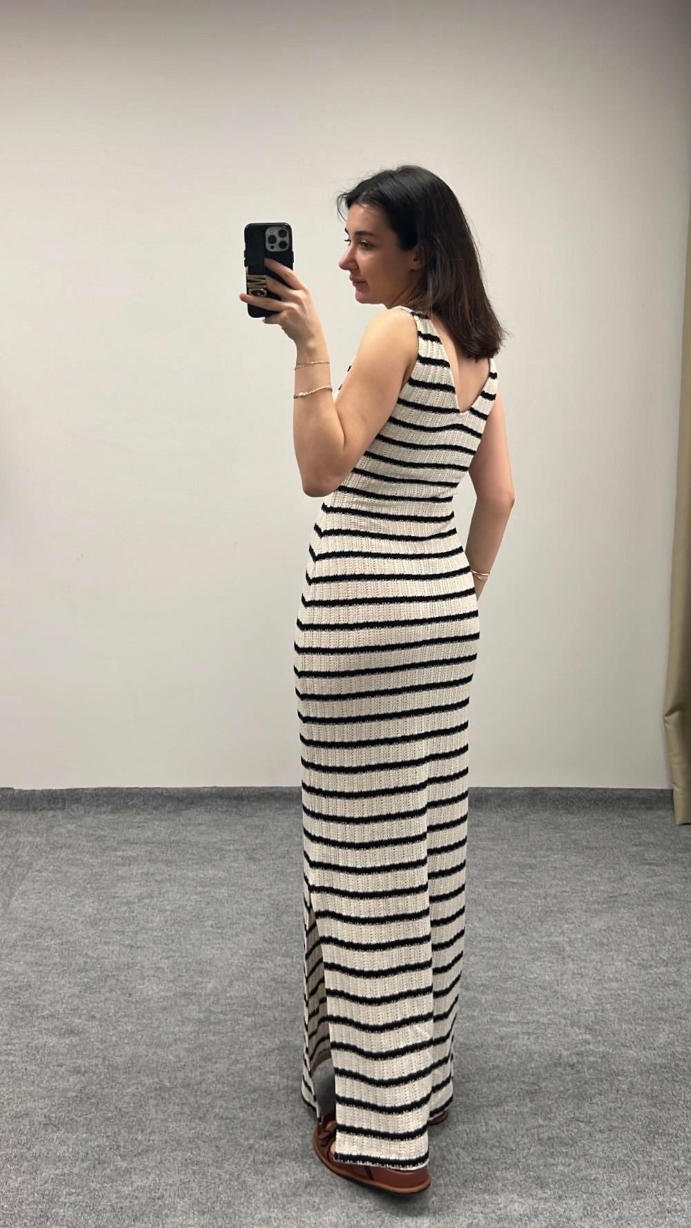 ÇİZGİLİ TRİKO ÖRME ELBİSE