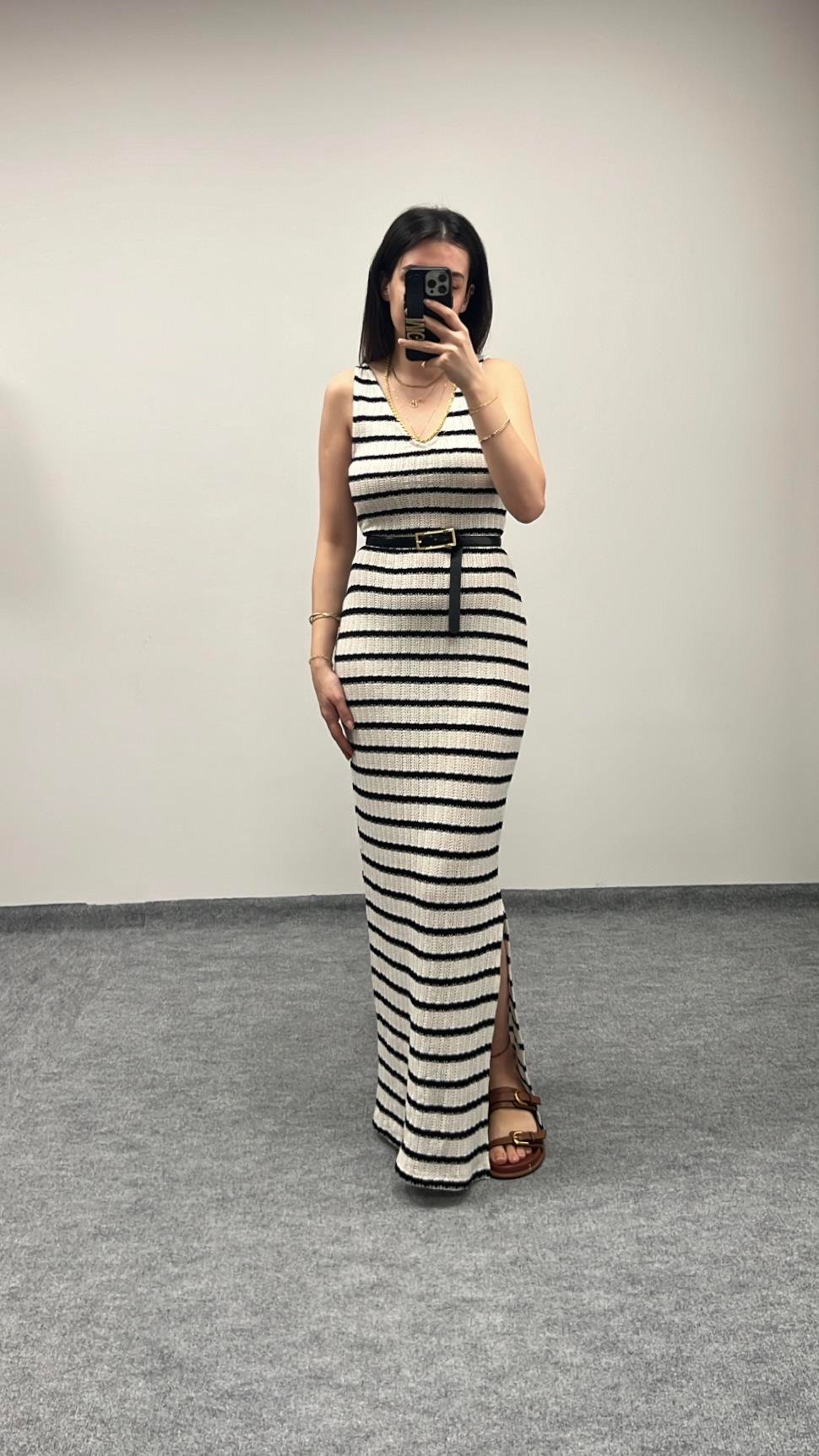 ÇİZGİLİ TRİKO ÖRME ELBİSE