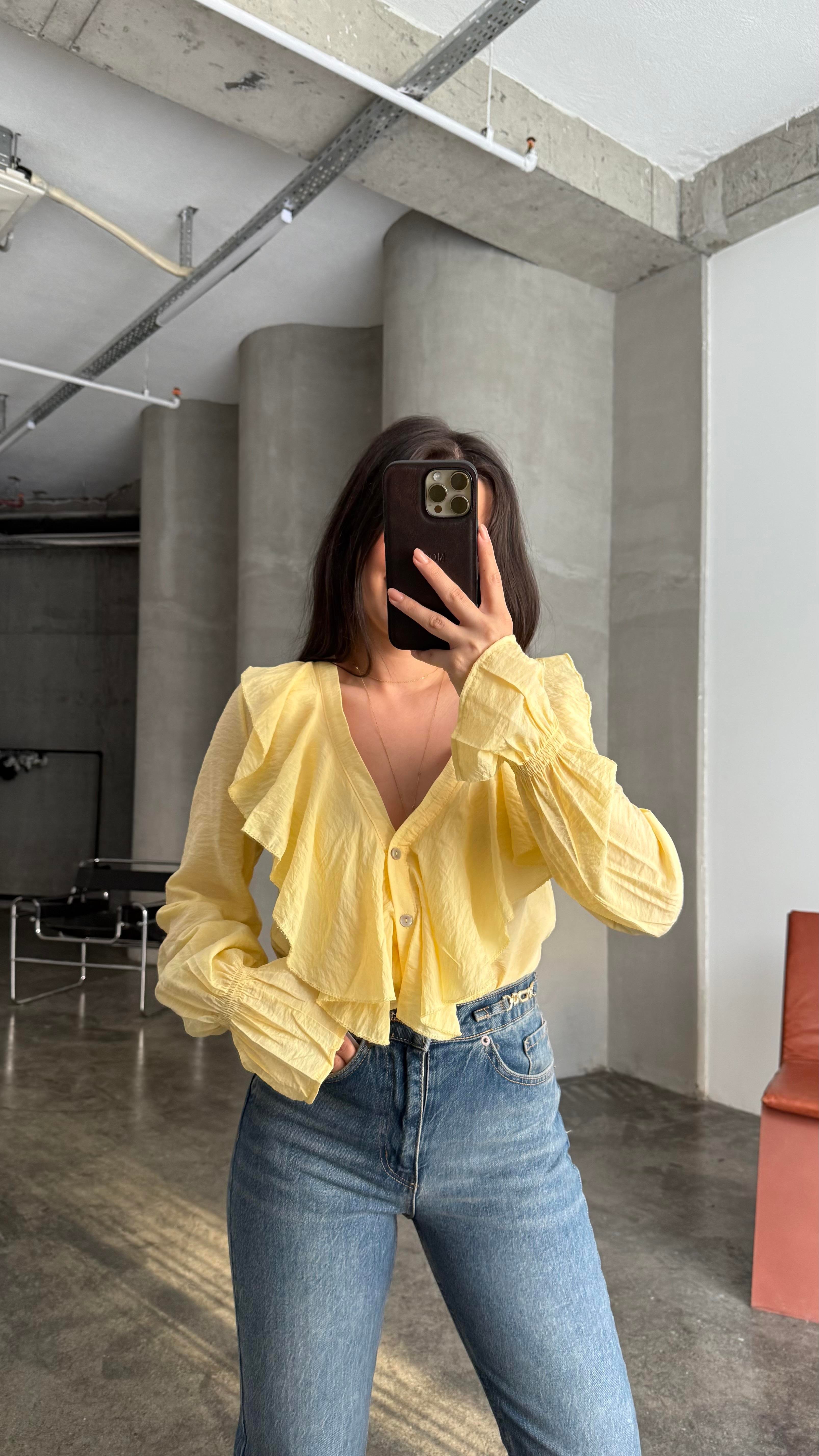 Dk Sarı Fırfırlı Gömlek