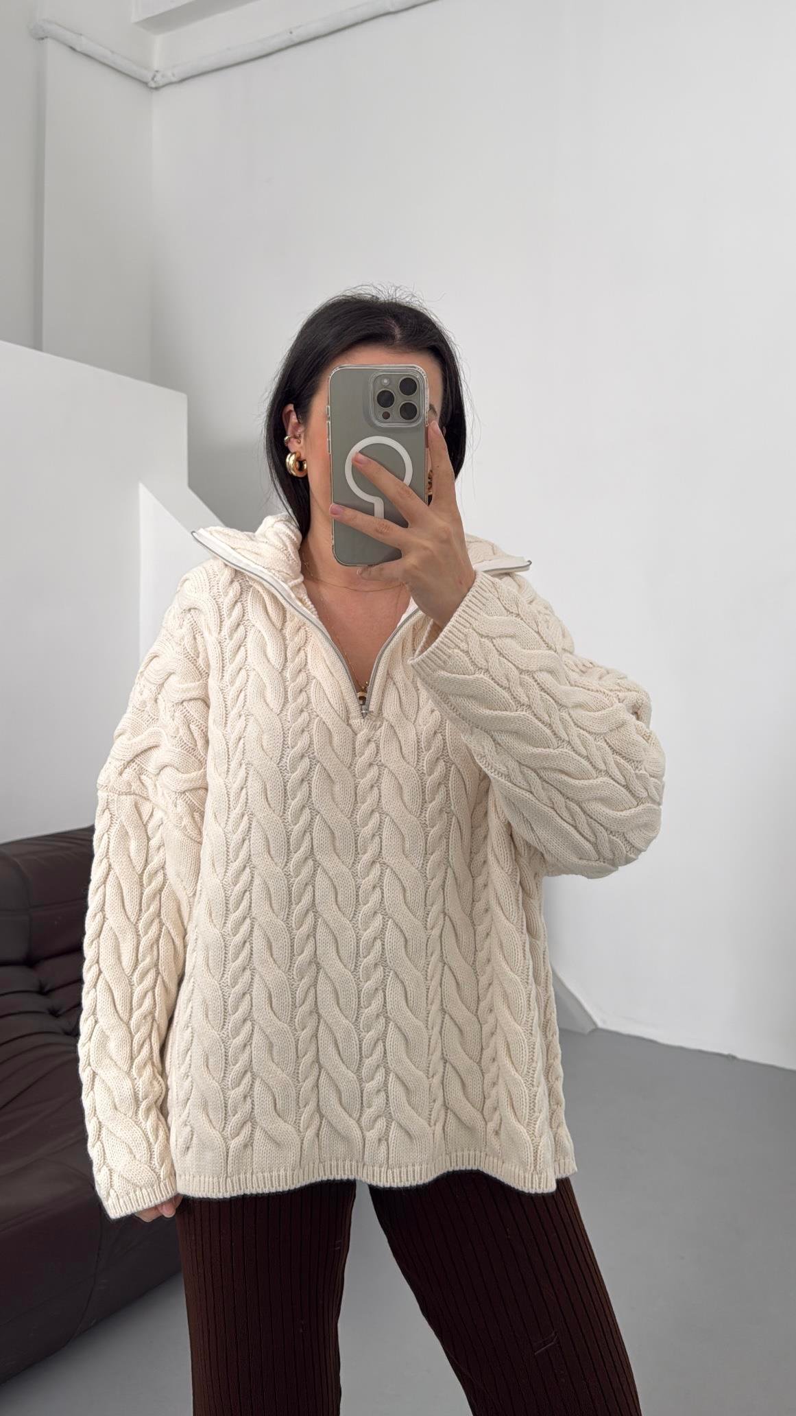 Ekru Fermuarlı Saç Örme Kazak