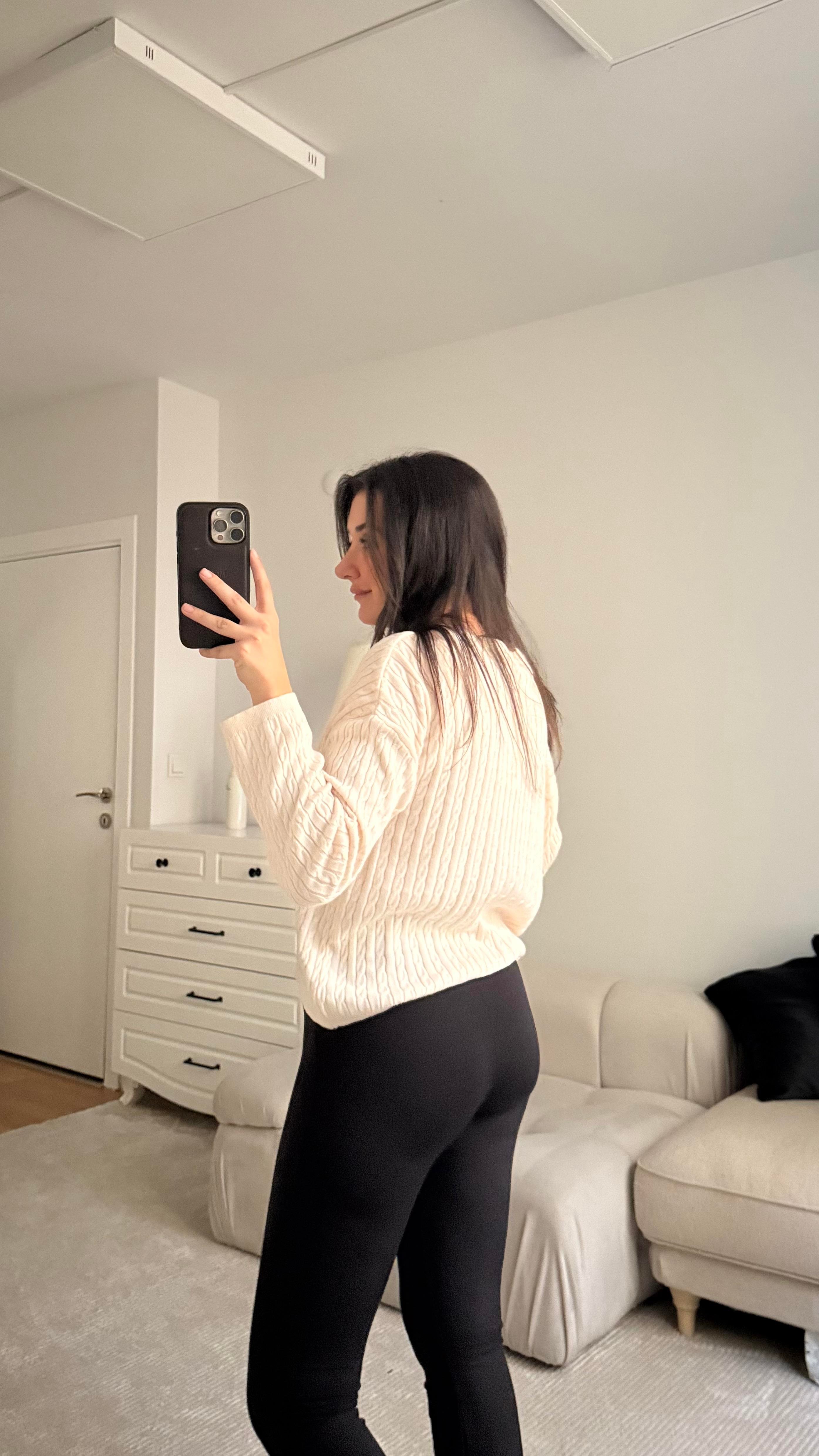 Ekru Saç Örme Premium Hırka