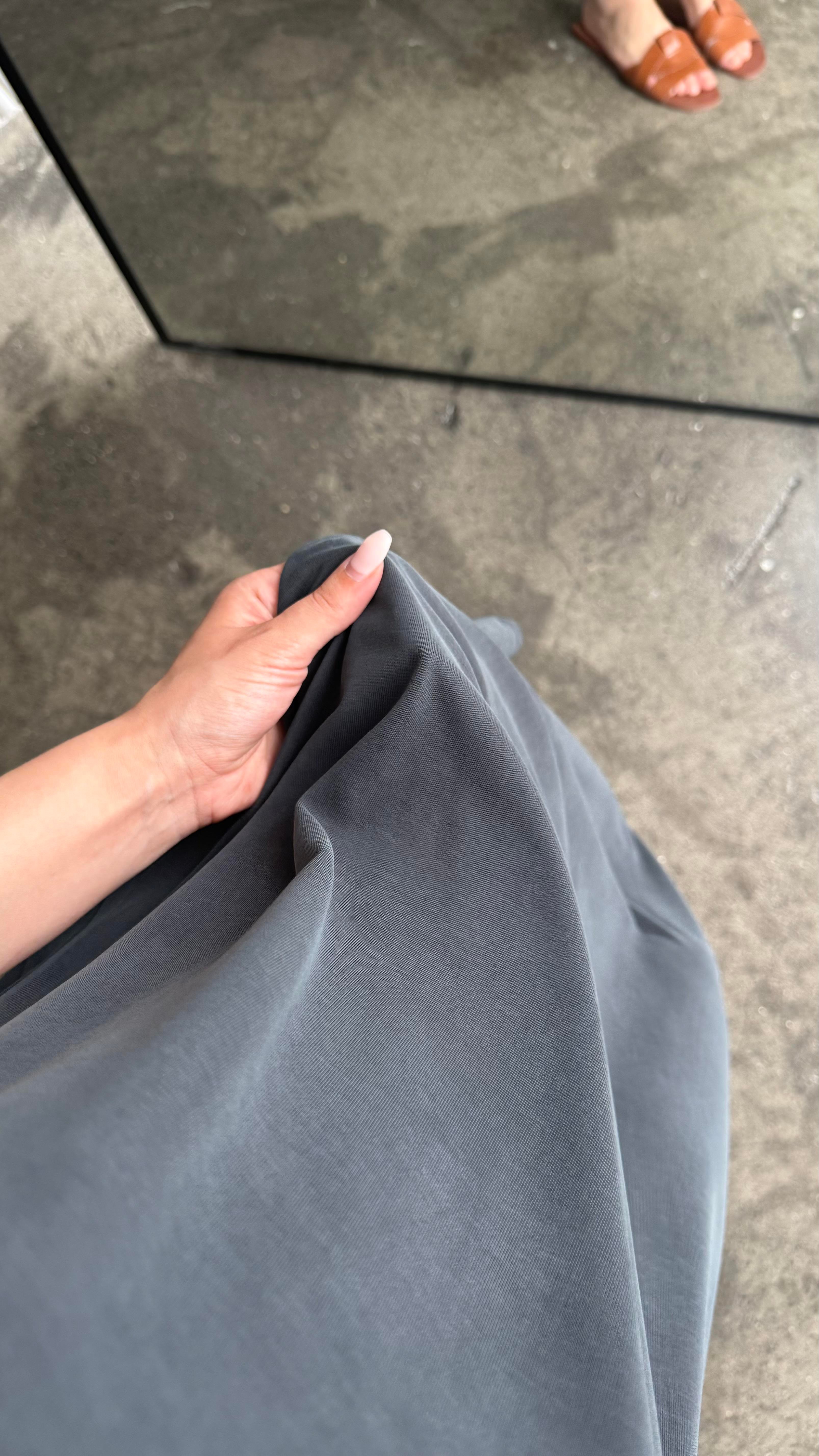 FOW Siyah Modal Basic Midi Boy Elbise