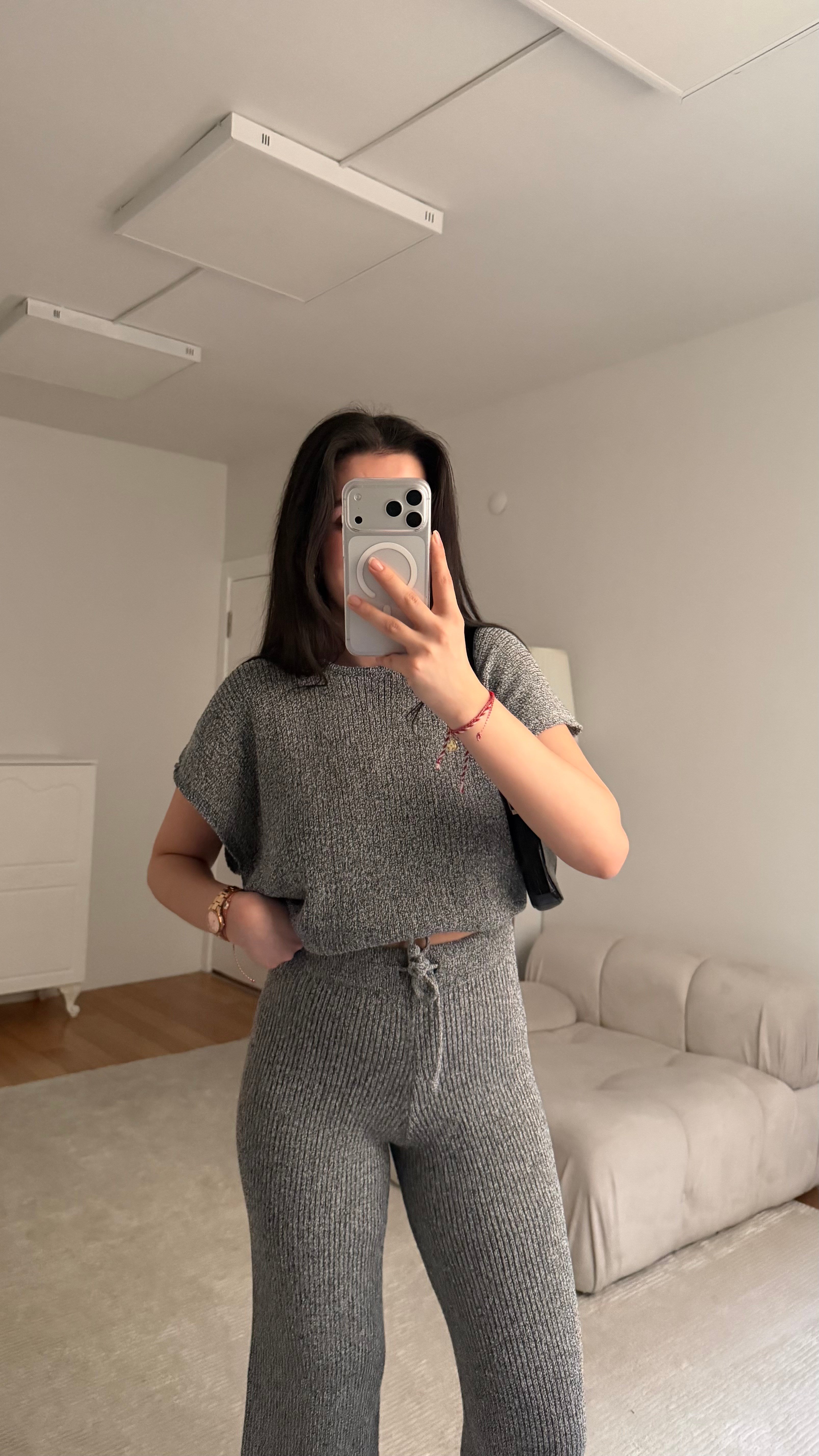 Gri Beyaz Kolsuz Triko Takım
