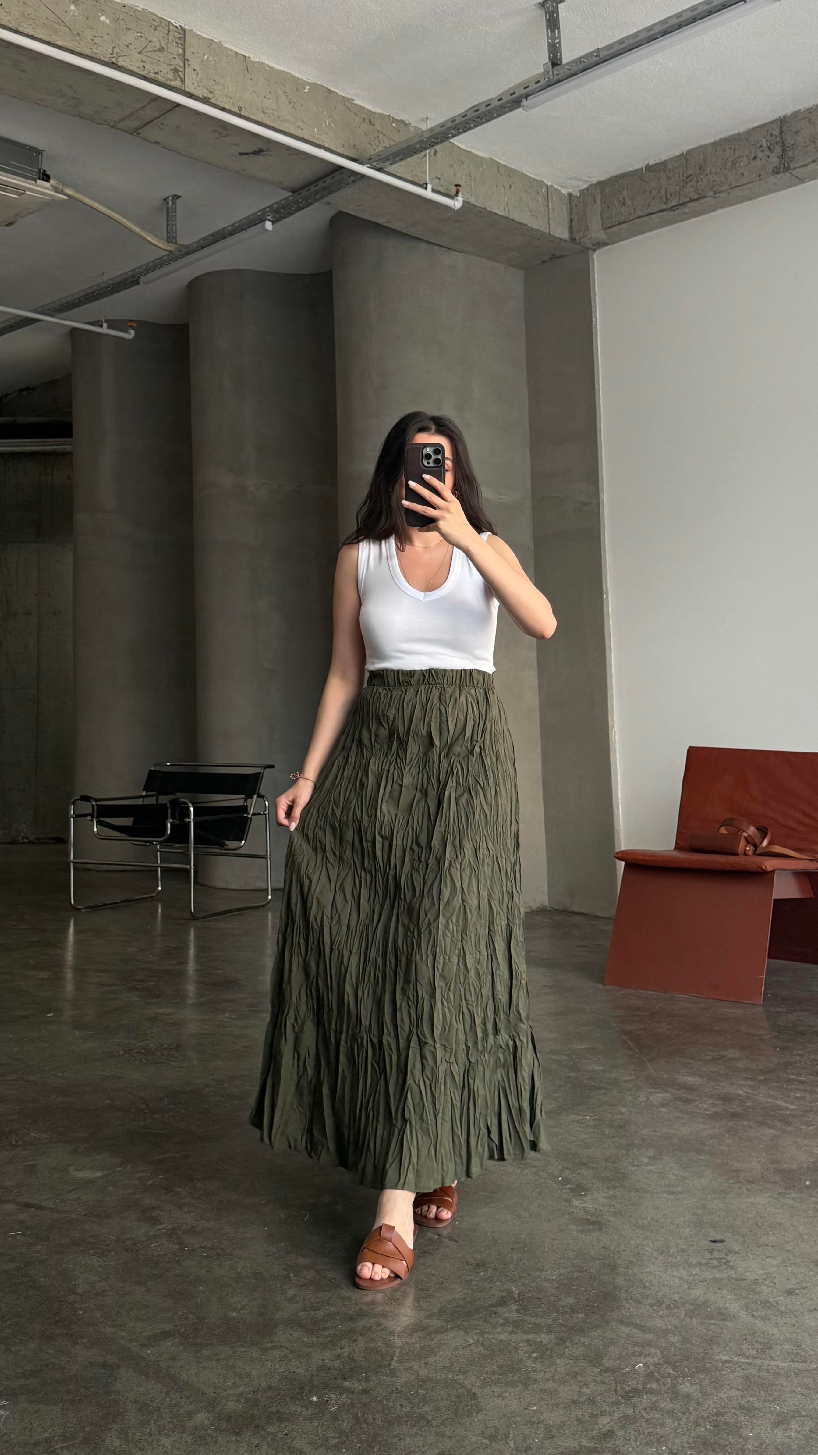 Haki Crush Kırışık Efektli Midi Etek