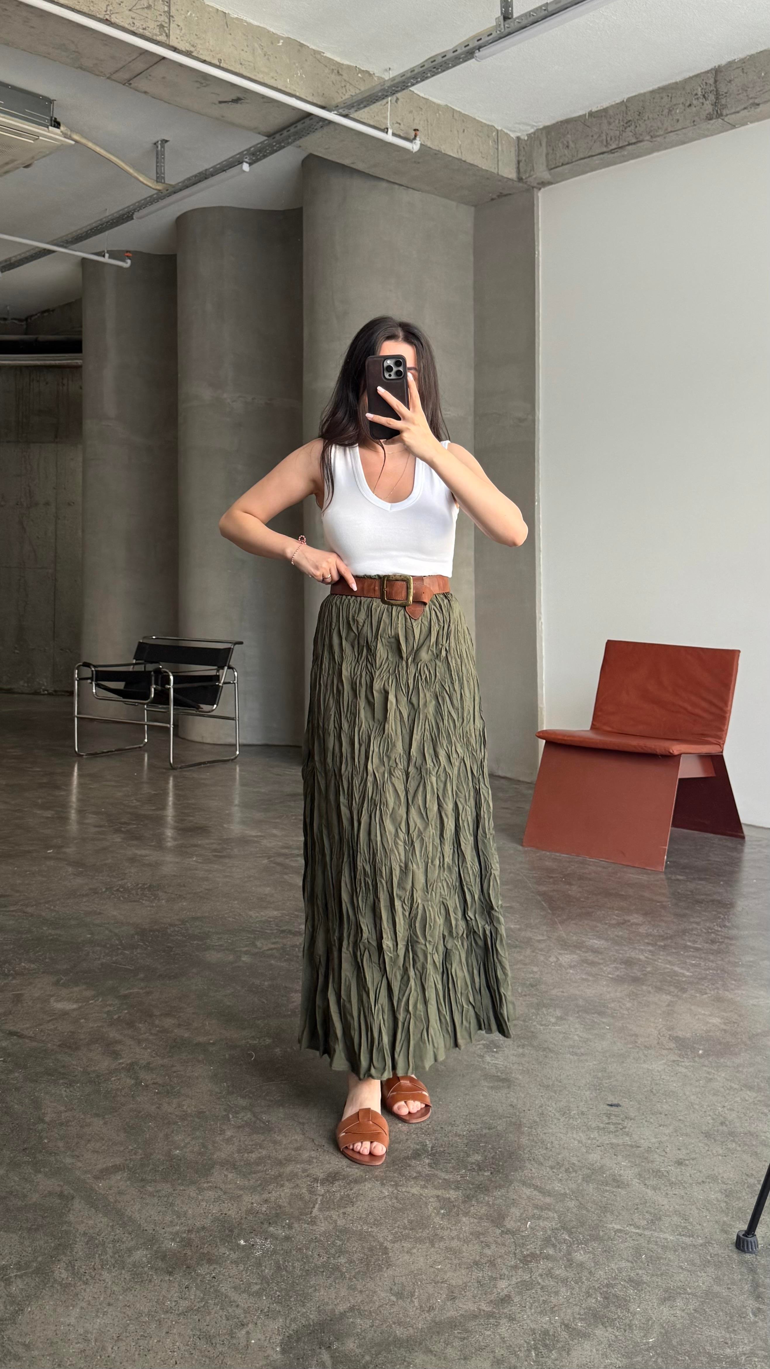 Haki Crush Kırışık Efektli Midi Etek