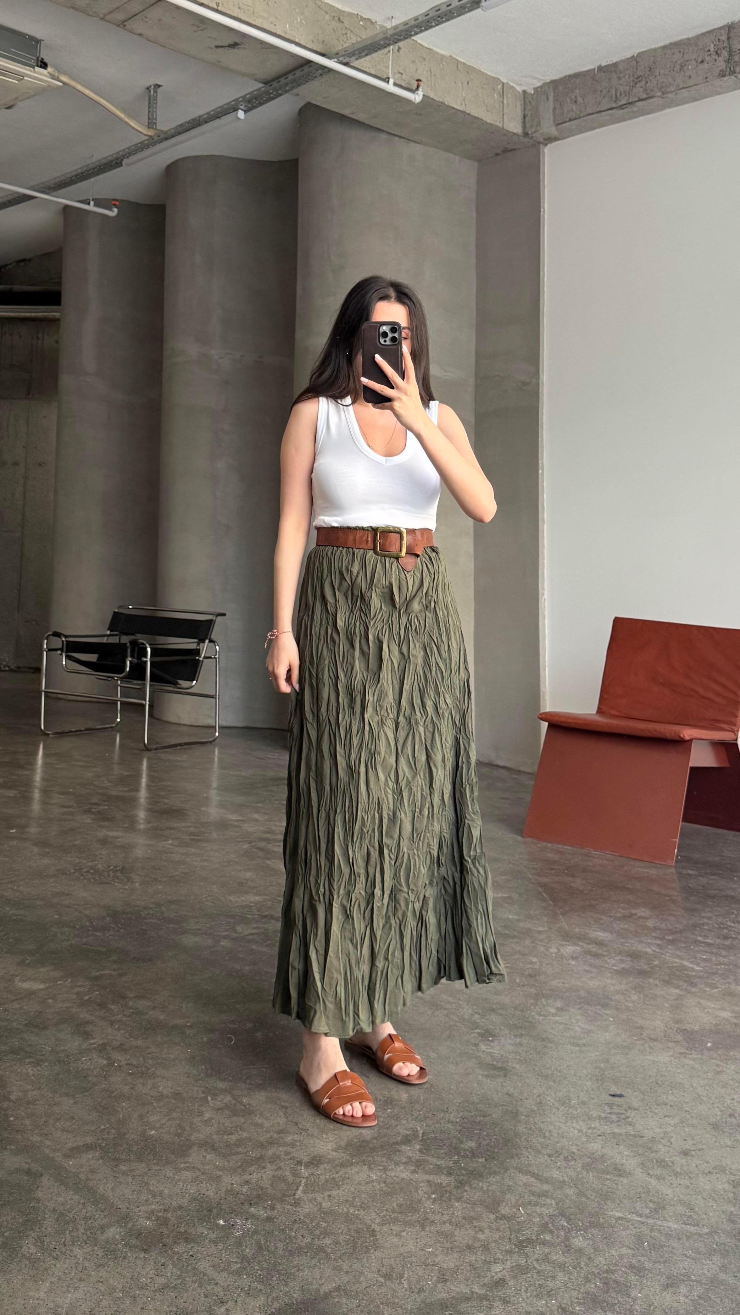 Haki Crush Kırışık Efektli Midi Etek
