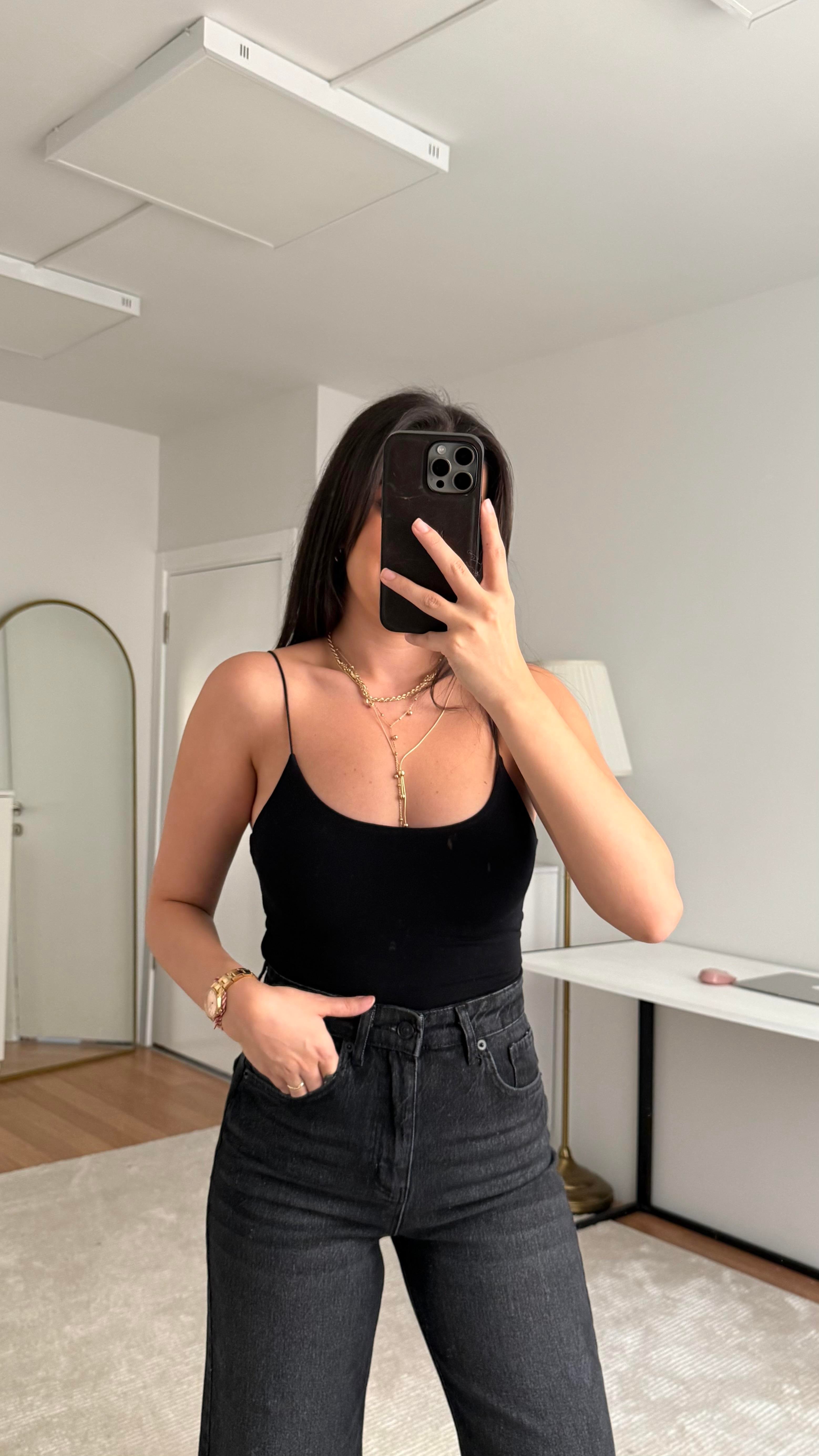 İp Askılı Siyah Bodysuit