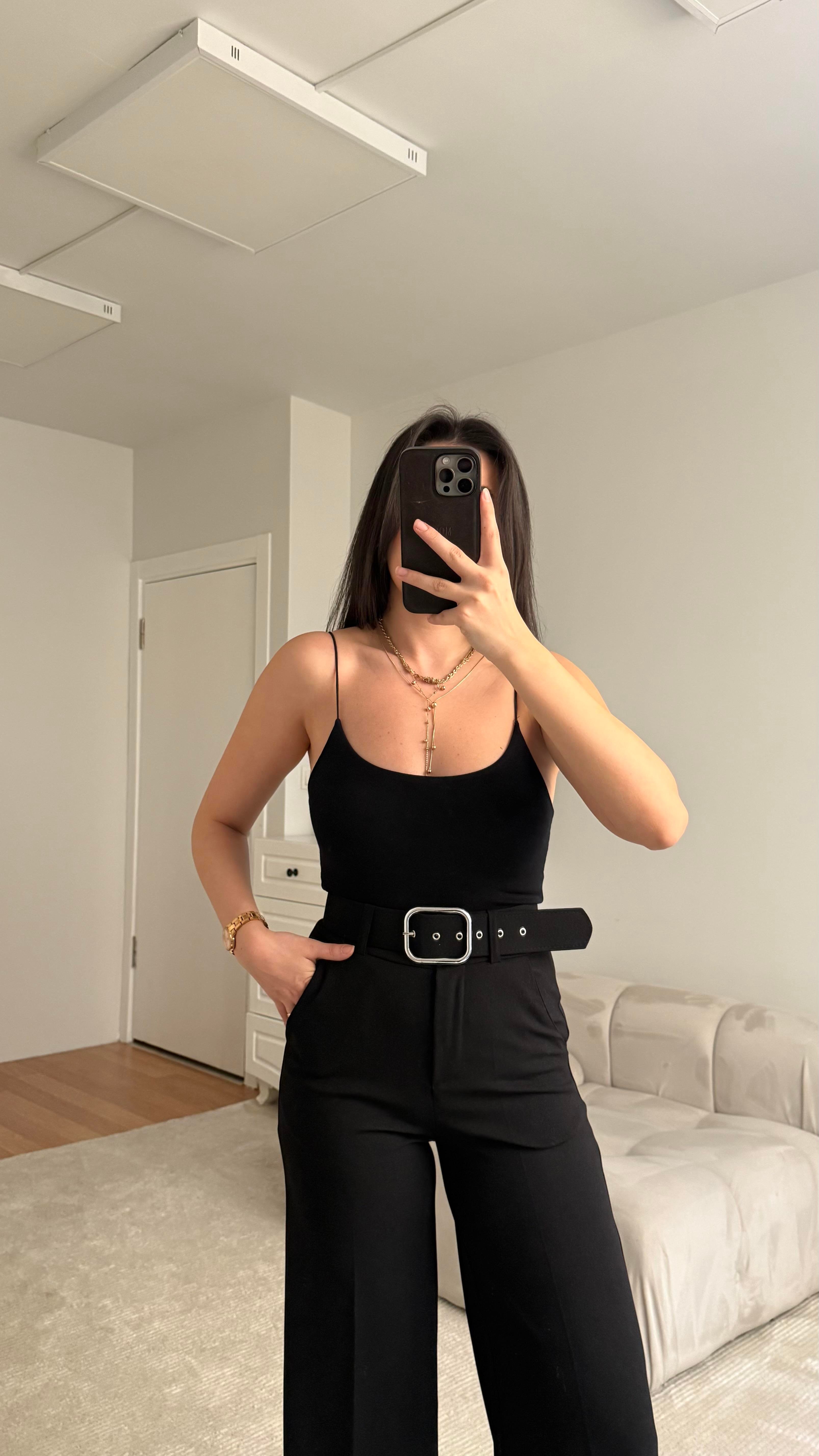 İp Askılı Siyah Bodysuit