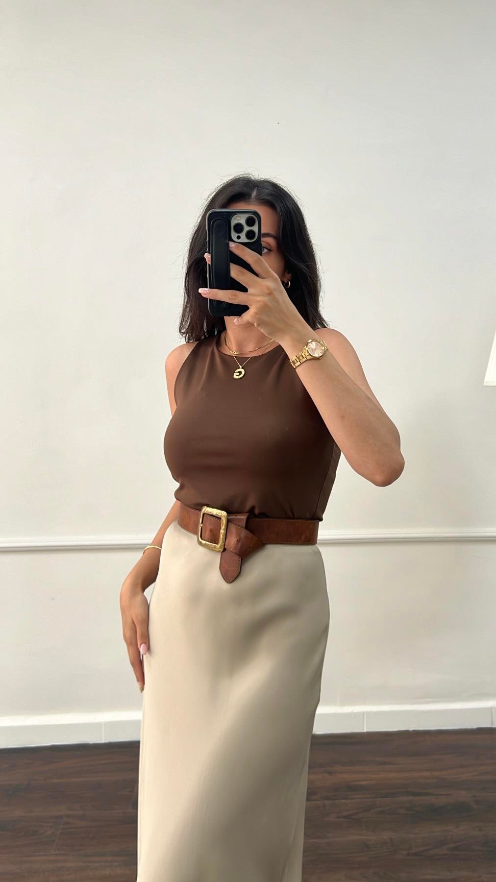 Kahve Çift Katlı Halter Yaka Top