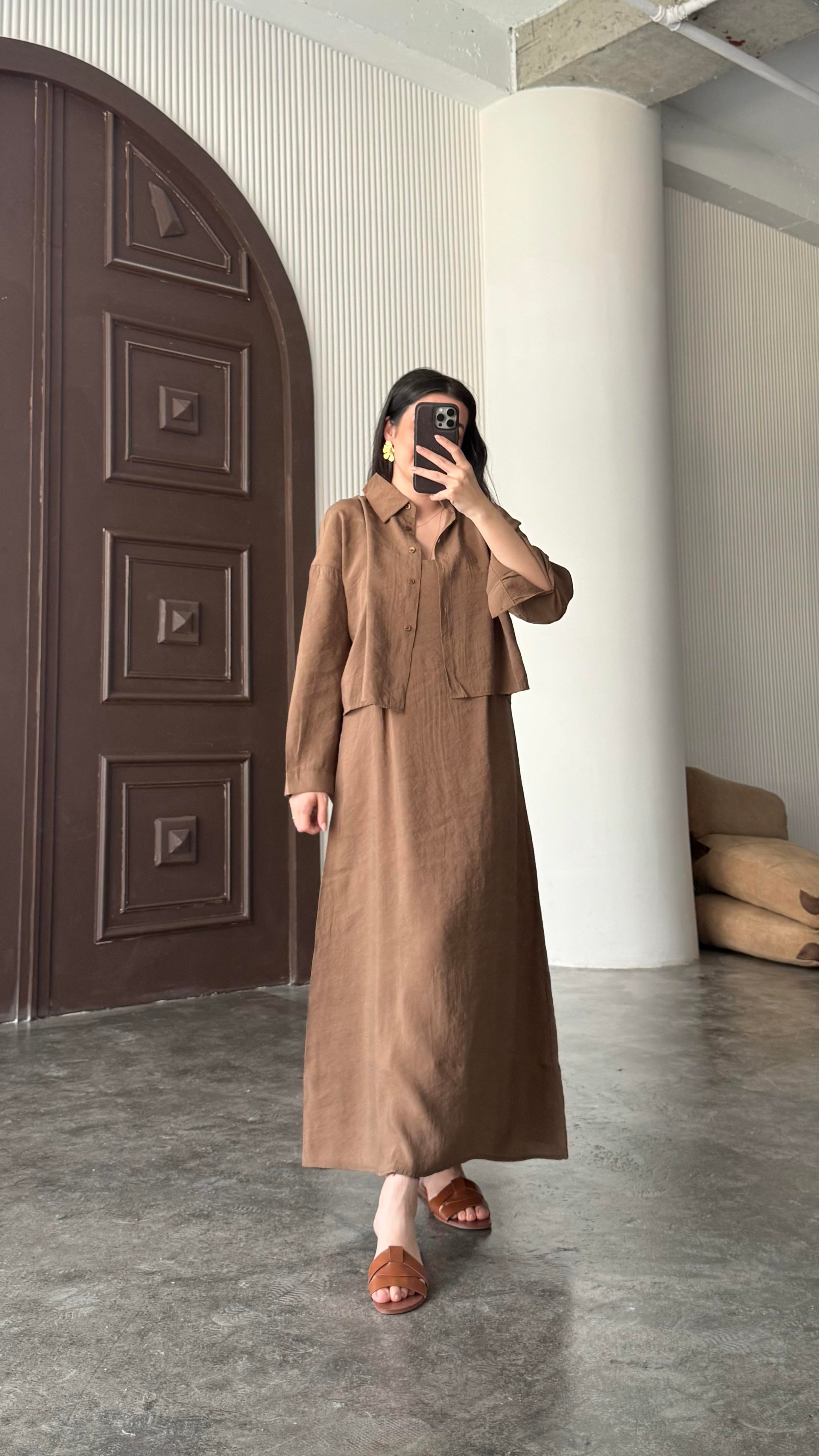 Kahve Gömlekli İp Askılı Elbise Tensel  Takım